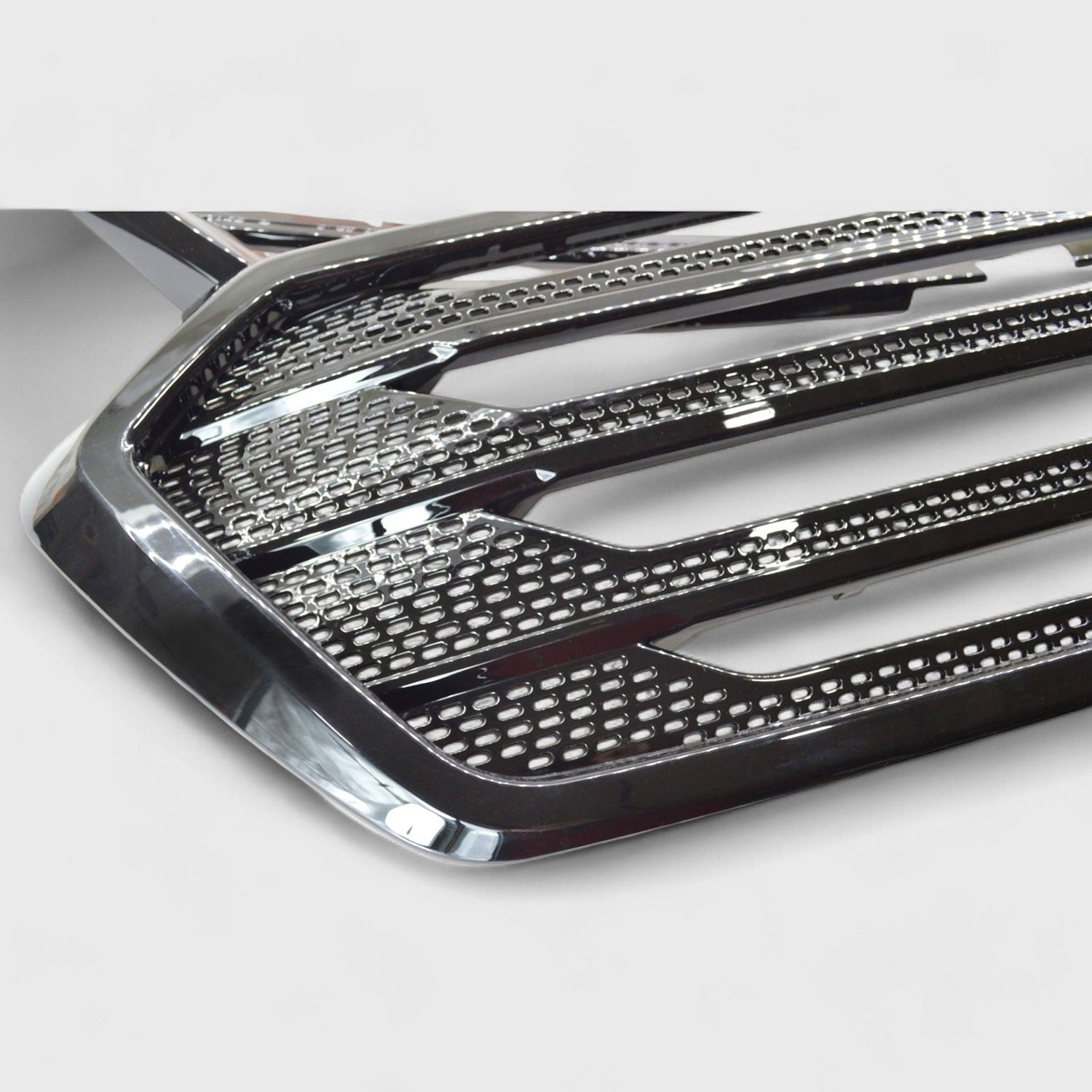 2018-2021 Chevrolet Traverse Grille Overlay Gloss Black 4Pcs ABS Plastic