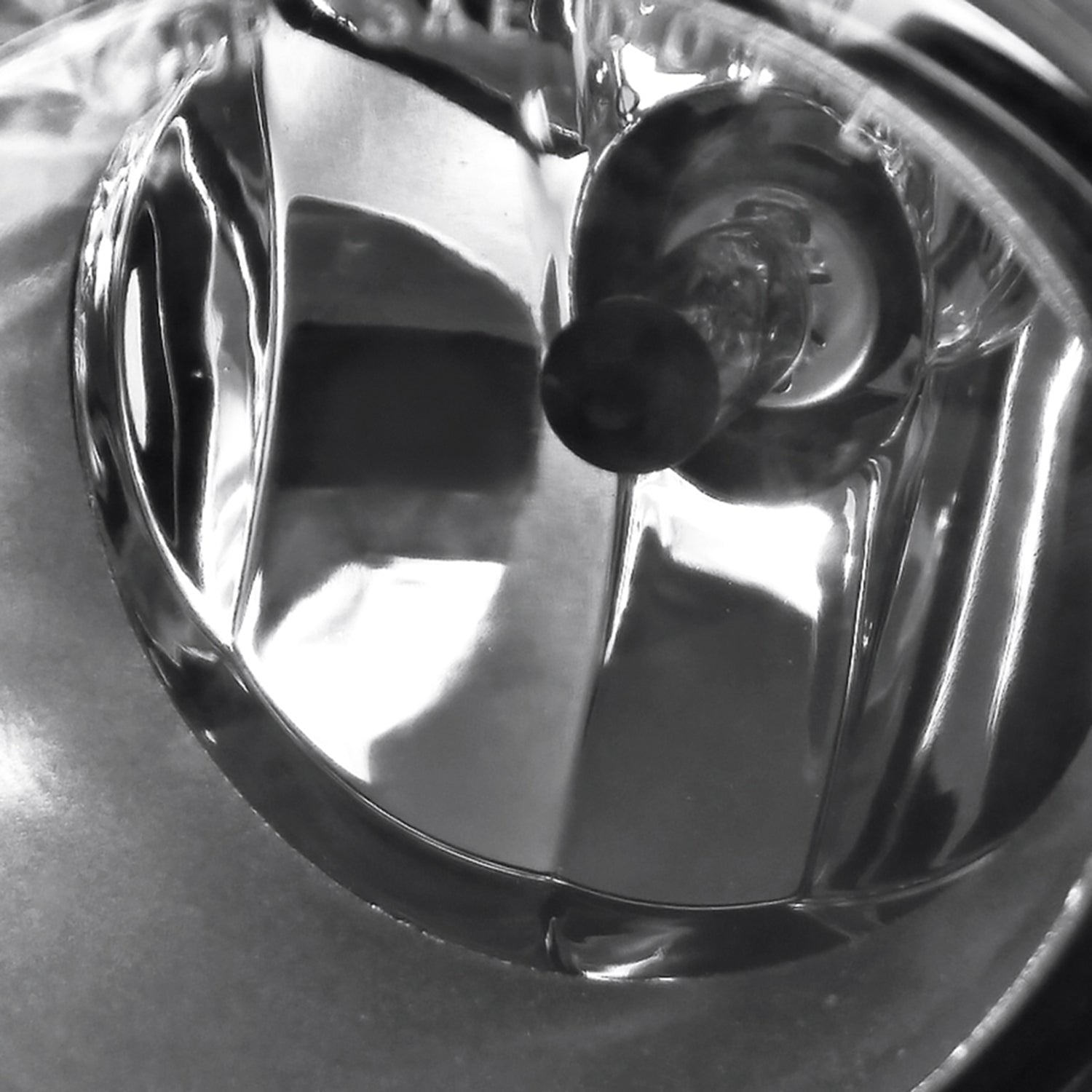 2006-2008 Toyota Yaris Sedan H11 Fog Lights Kit Chrome Housing/Clear Lens