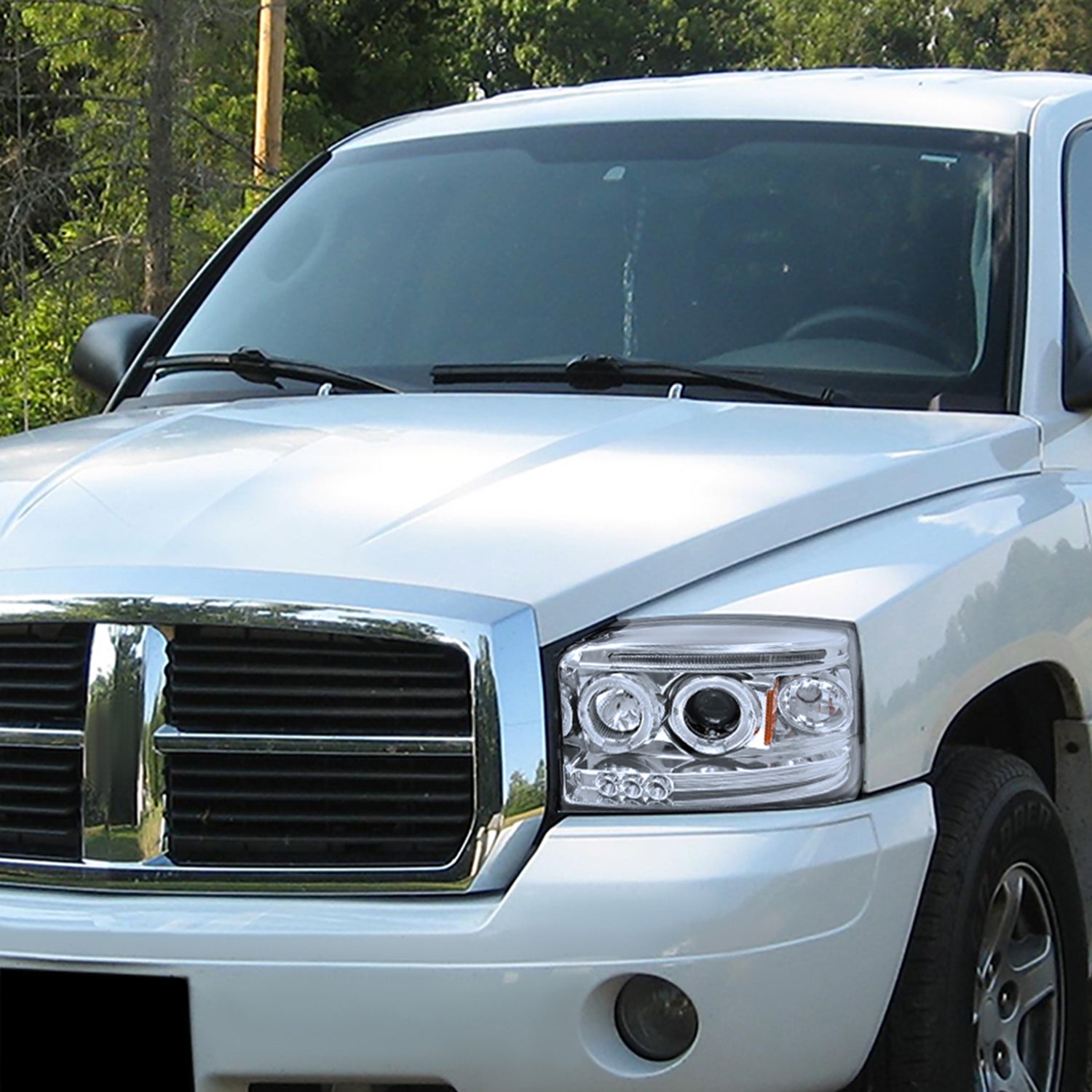 2005-2007 Dodge Dakota Dual Halo Projector Headlights Chrome/Clear Lens