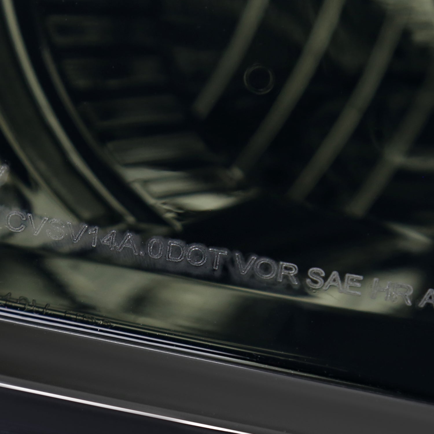 2014-2015 Chevy Silverado 1500 Projector Headlights Glossy Black/Smoke/Chrome