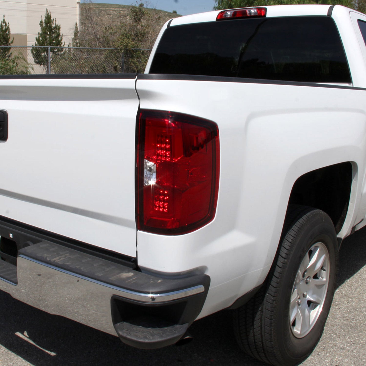 2014-2018 Chevy Silverado 1500 2500HD/Sierra 3500HD LED Tail Lights Chrome/Red