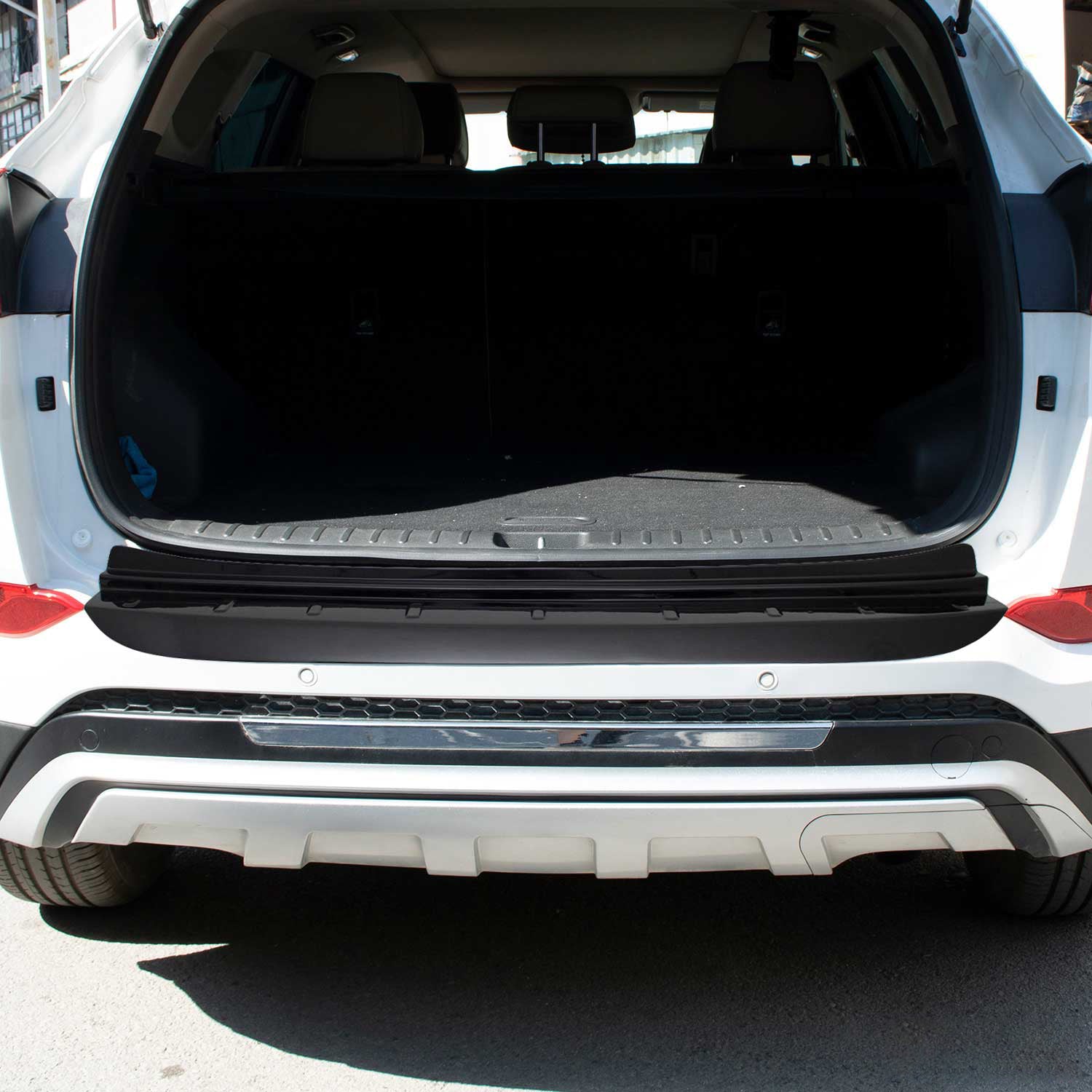 2016-2018 Hyundai Tucson Rear Bumper Guard Acrylic Black