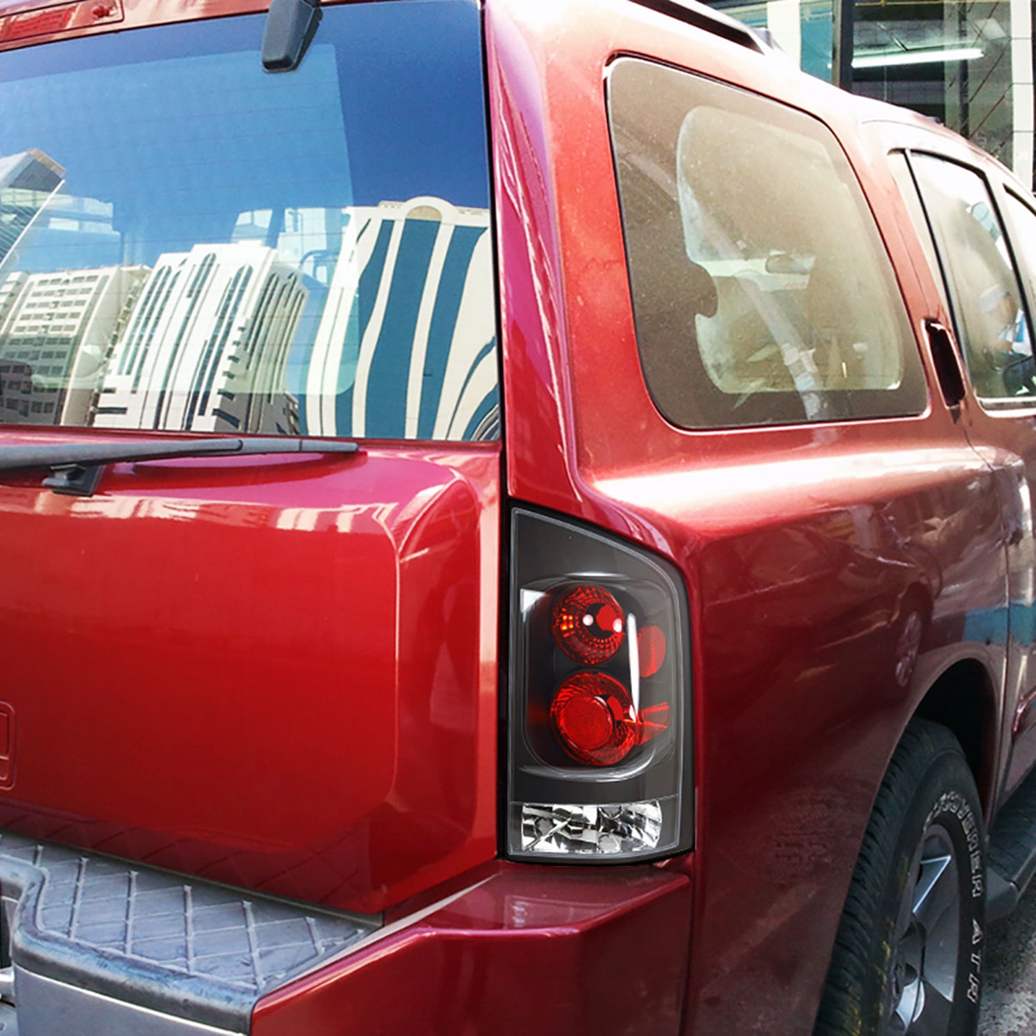 2005-2015 Nissan Armada Tail Lights Matte Black Housing/Clear Lens