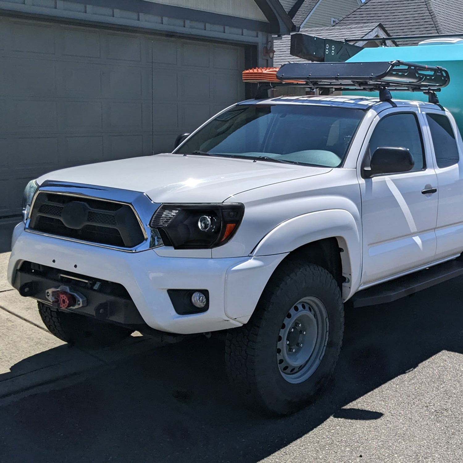2012-2015 Toyota Tacoma Retro Style Projector Headlights Matte Black/Clear