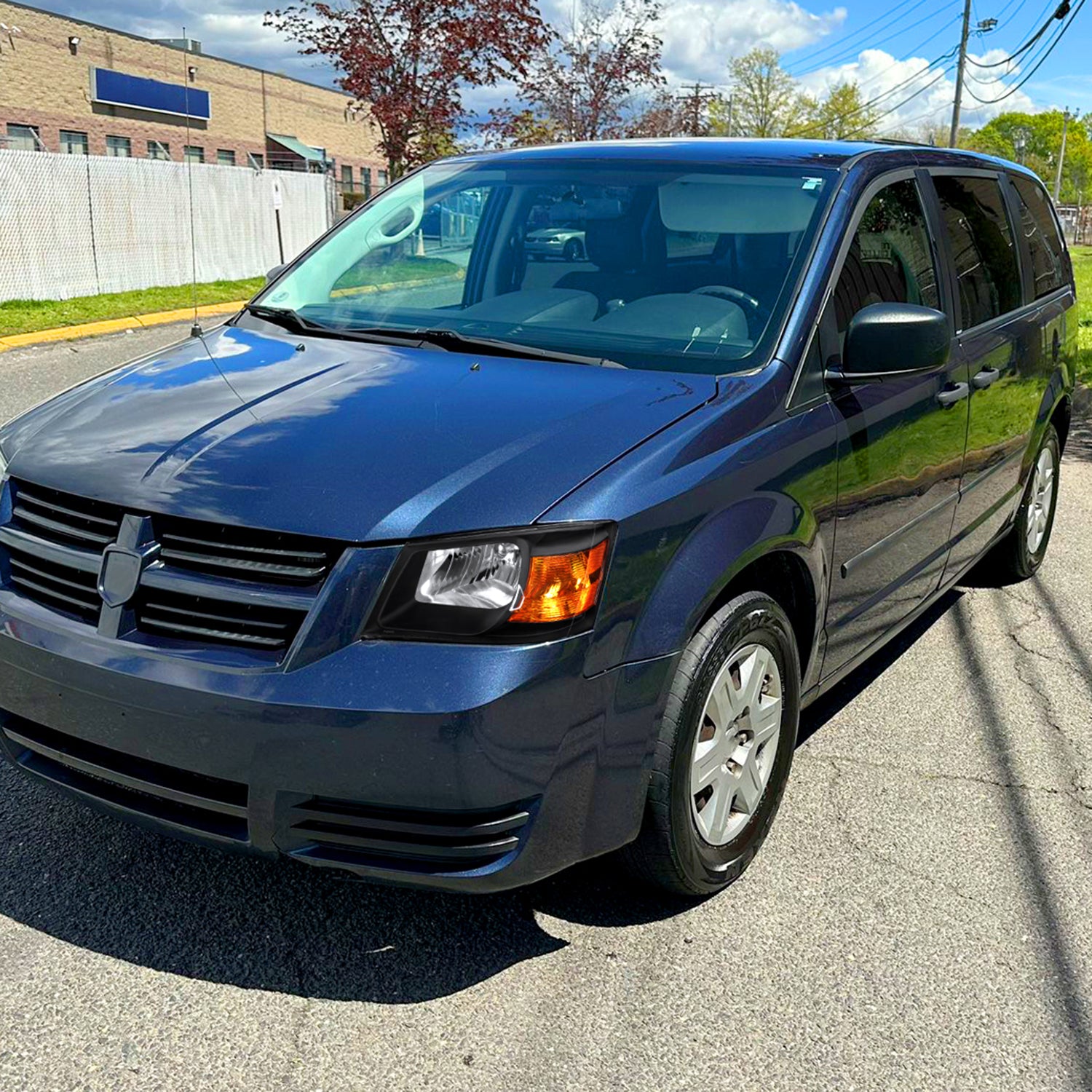 2008-2010 Dodge Grand Caravan Factory Crystal Headlights Amber Reflector Black