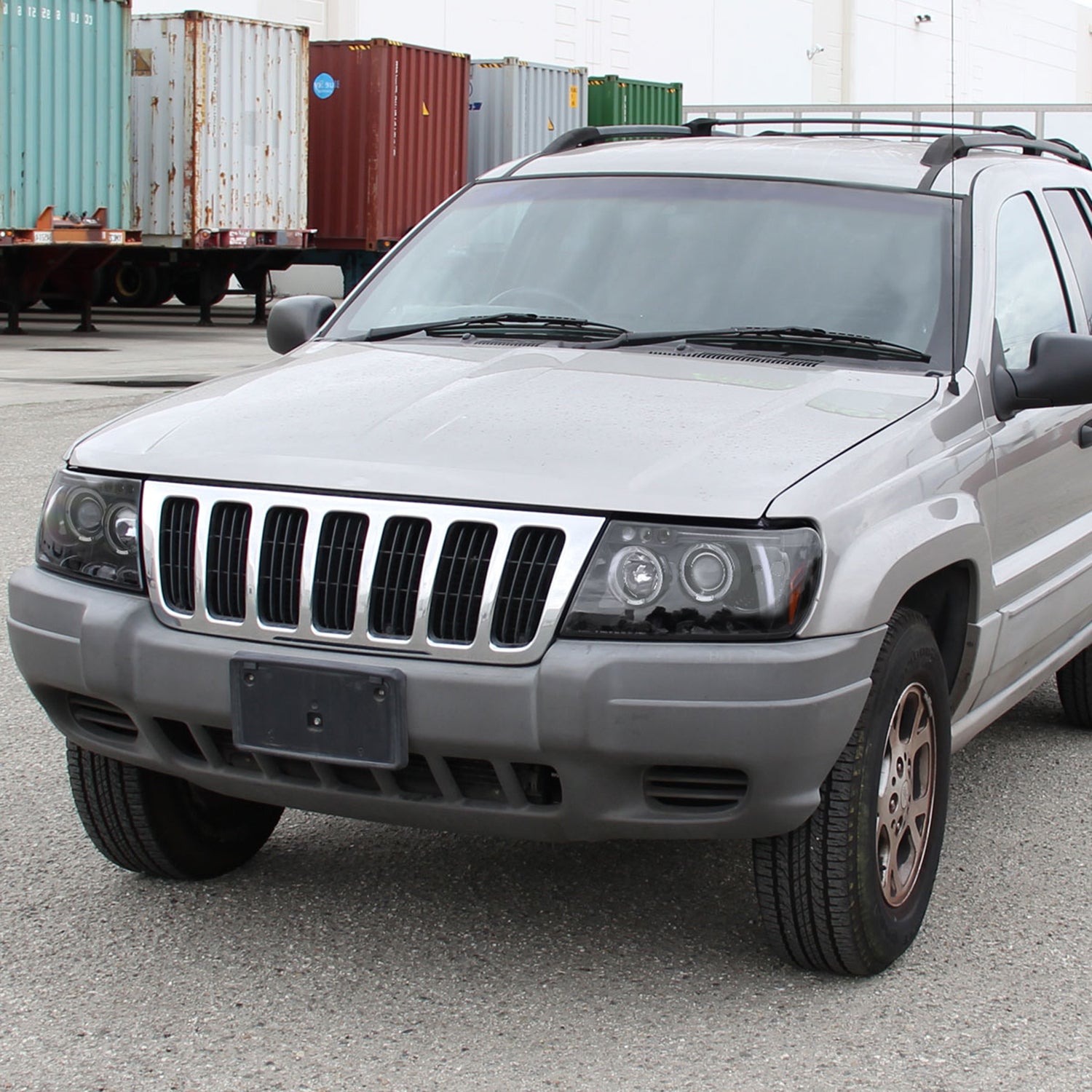 1999-2004 Jeep Grand Cherokee Dual Halo Projector Headlights Jet Black/Clear