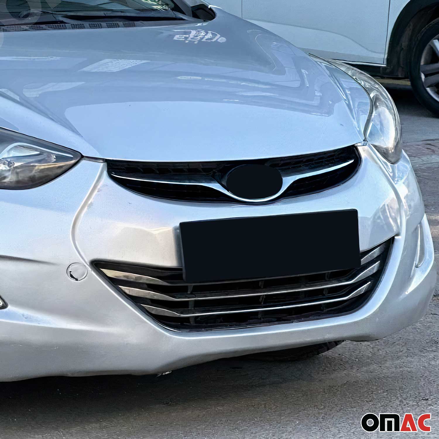 2011-2013 Hyundai Elantra Sedan Front Bumper Trim Molding Stainless Steel