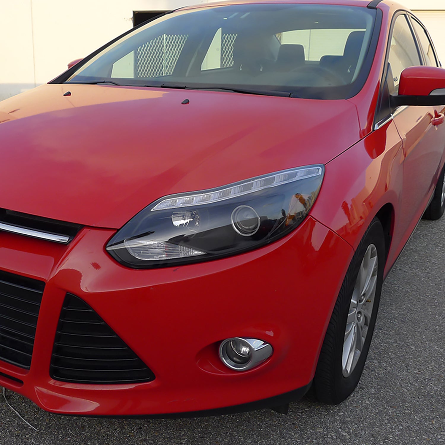 2012-2014 Ford Focus Projector Headlights LED Light & LED Signal Lights Black