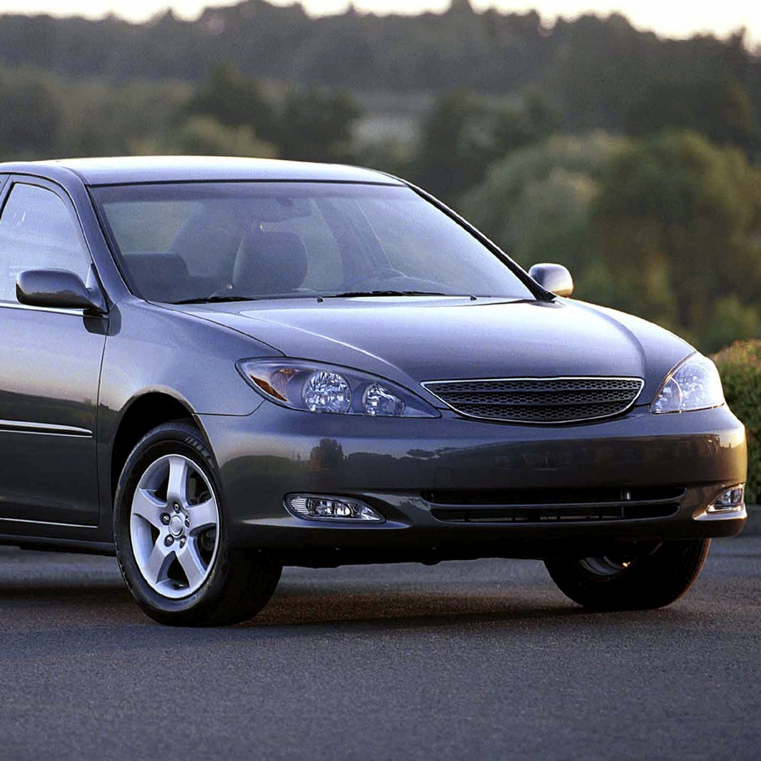 2002-2004 Toyota Camry Factory Headlights w/Amber Reflector Matt Black/Clear