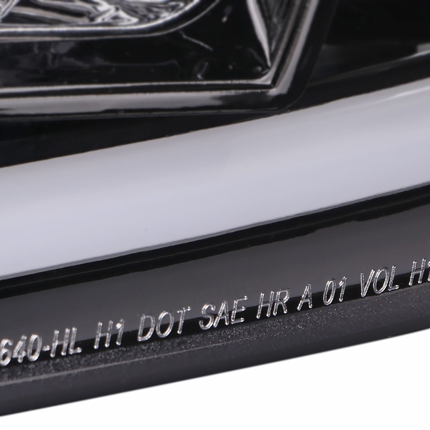 2000-2006 GMC Sierra/Denali/Yukon LED Strip Projector Headlights Glossy Black