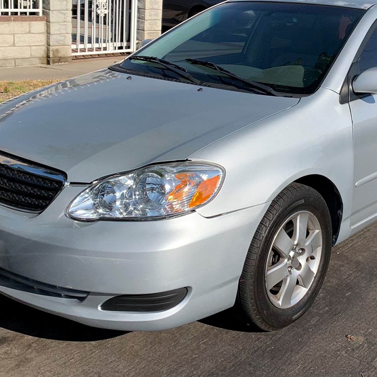 2003-2008 Toyota Corolla Factory Style Headlights Chrome Housing/Clear Lens