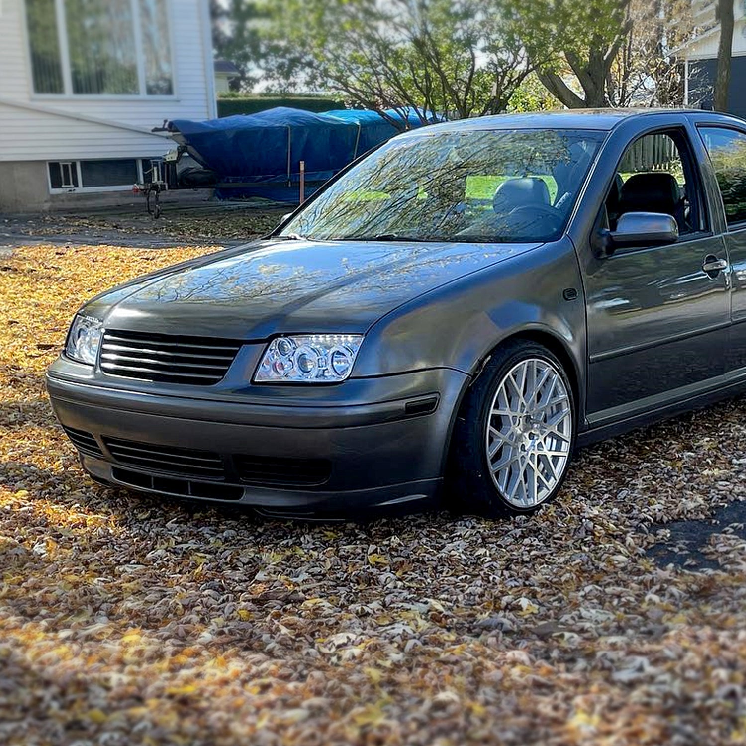 1999-2005 VW Jetta/Bora Mk4 Dual Halo Projector Headlights LED Light Chrome