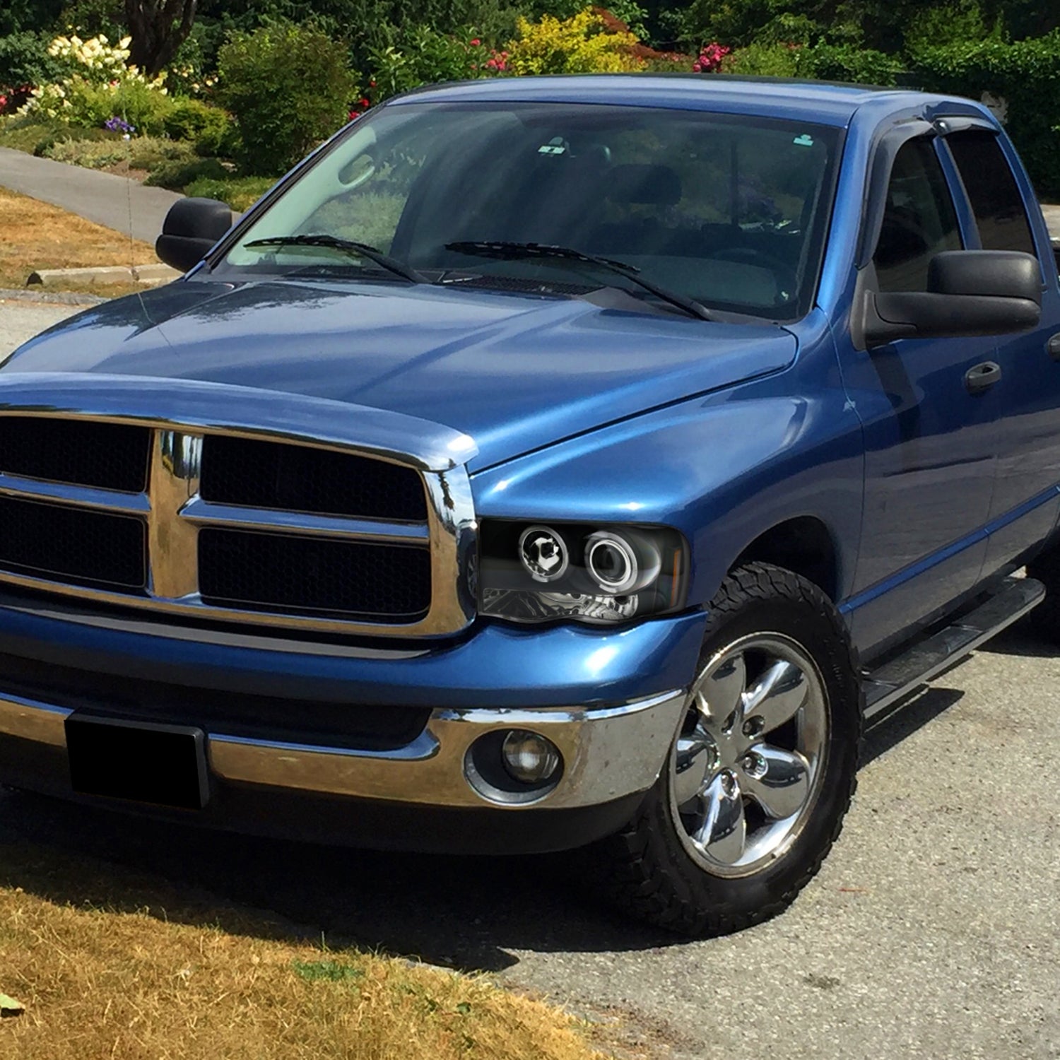 2002-2005 Dodge RAM 1500/ RAM 2500 3500 Dual Halo Headlights Matte Black