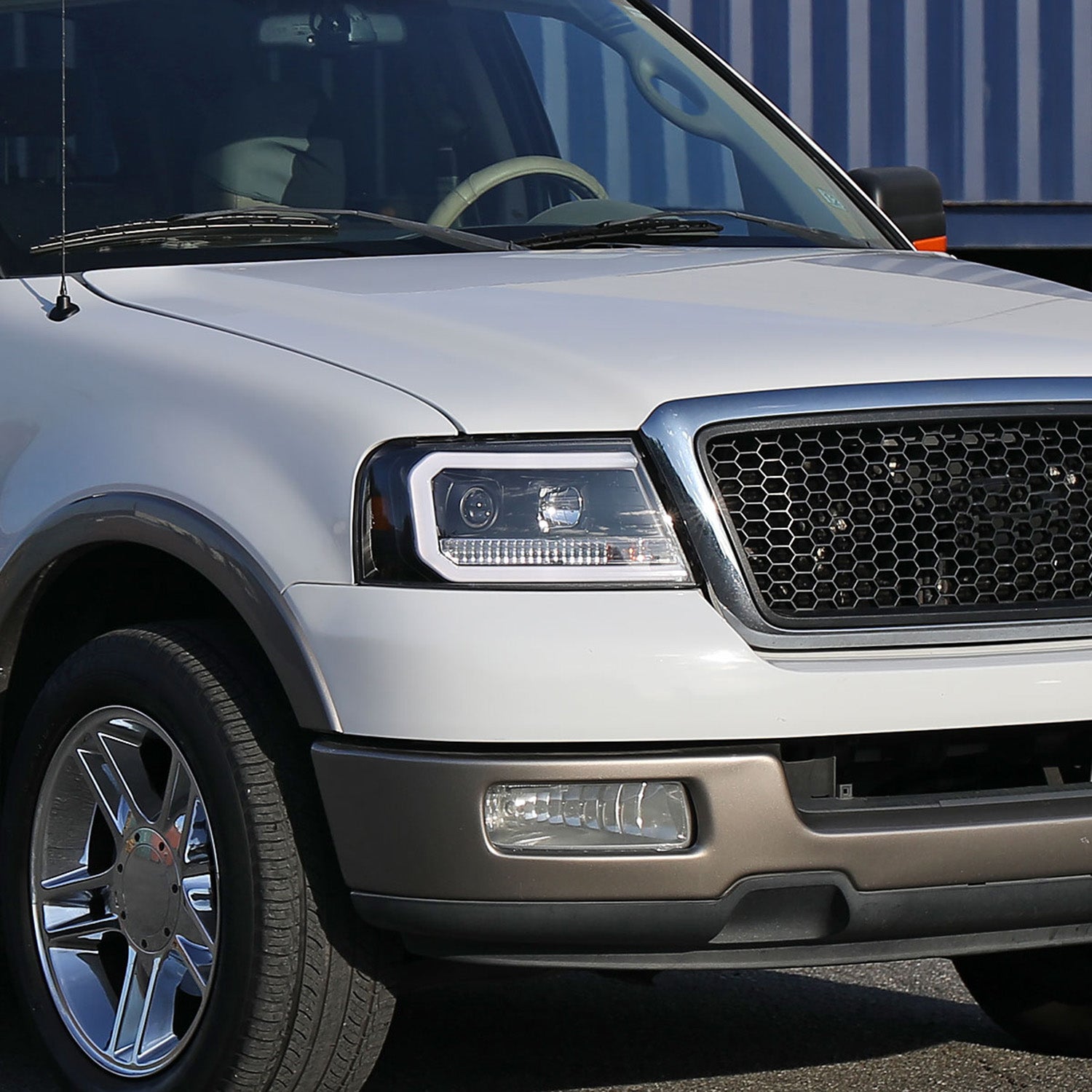 2004-2008 Ford F-150/Lincoln Mark LT LED CBar Projector Headlights Matte Black