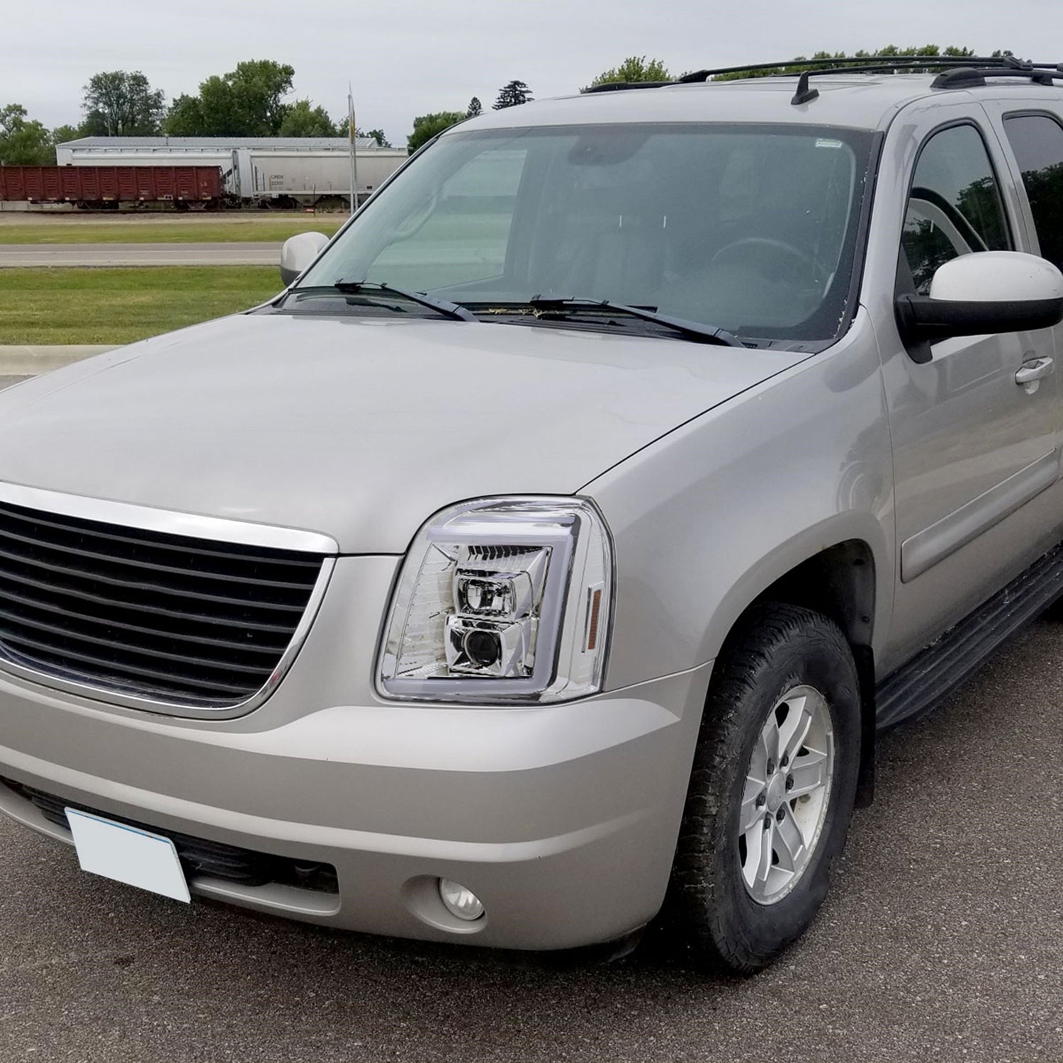 2007-2014 GMC Yukon/XL 1500/XL 2500 LED Signal Projector Headlights Chrome