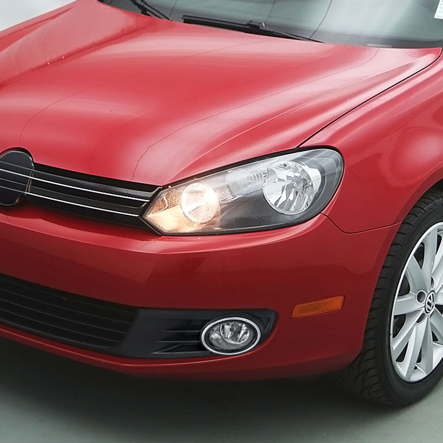 2010-2014 VW Jetta/Golf Mk6 TDI/TSI 12V/55W 9006 Fog Lights Kit Chrome/Clear