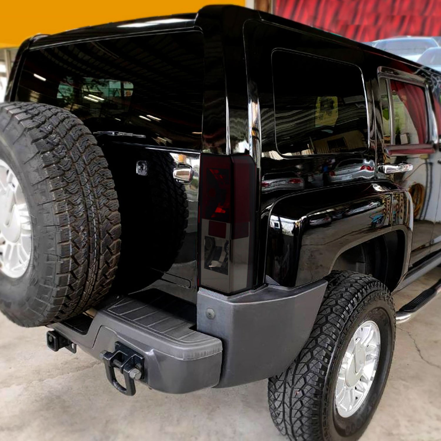 2005-2010 Hummer H3 Tail Lights Chrome Housing/Red Smoke Lens