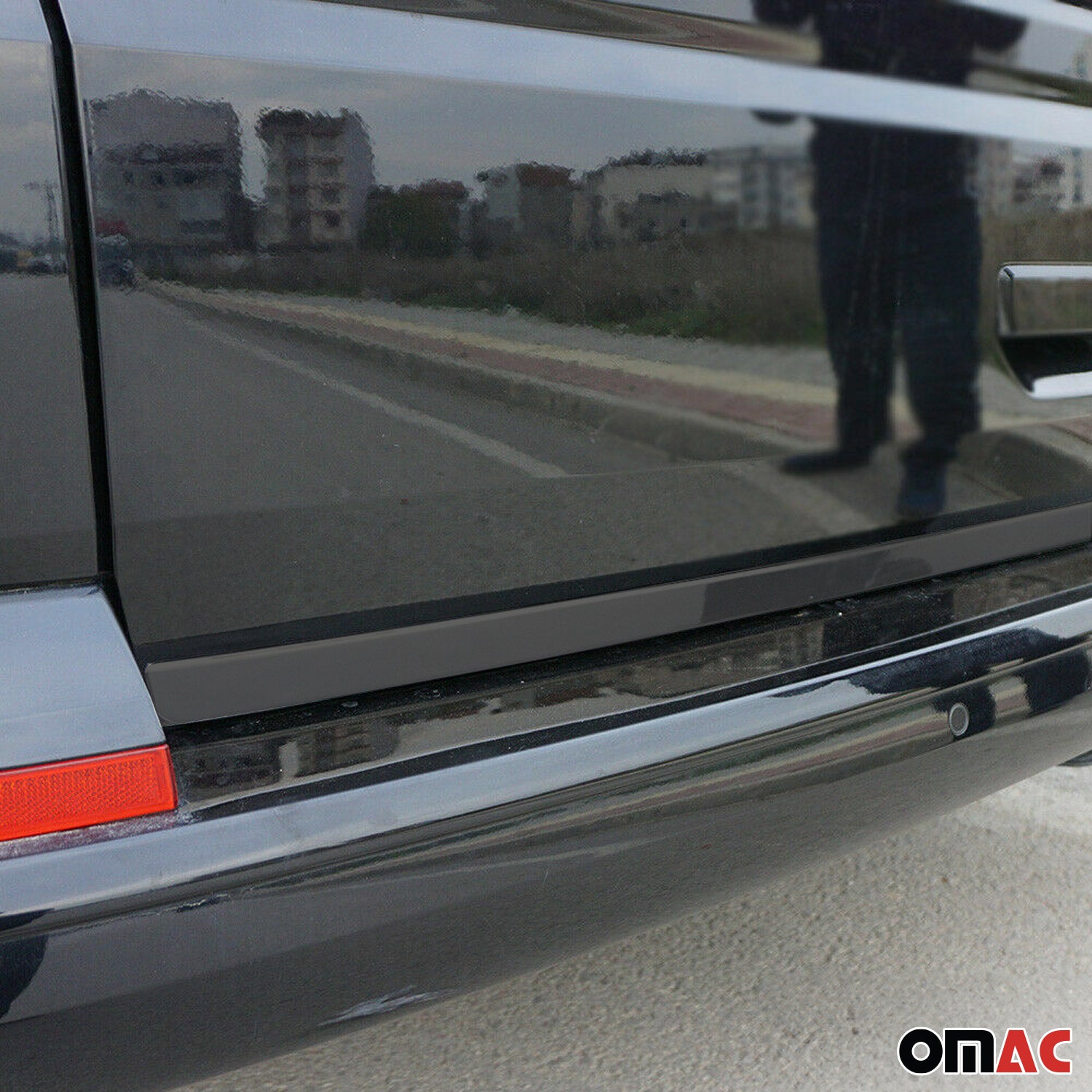 Rear Trunk Molding Trim for VW T5 Transporter 2003-2015 Stainless Steel Dark 1Pc