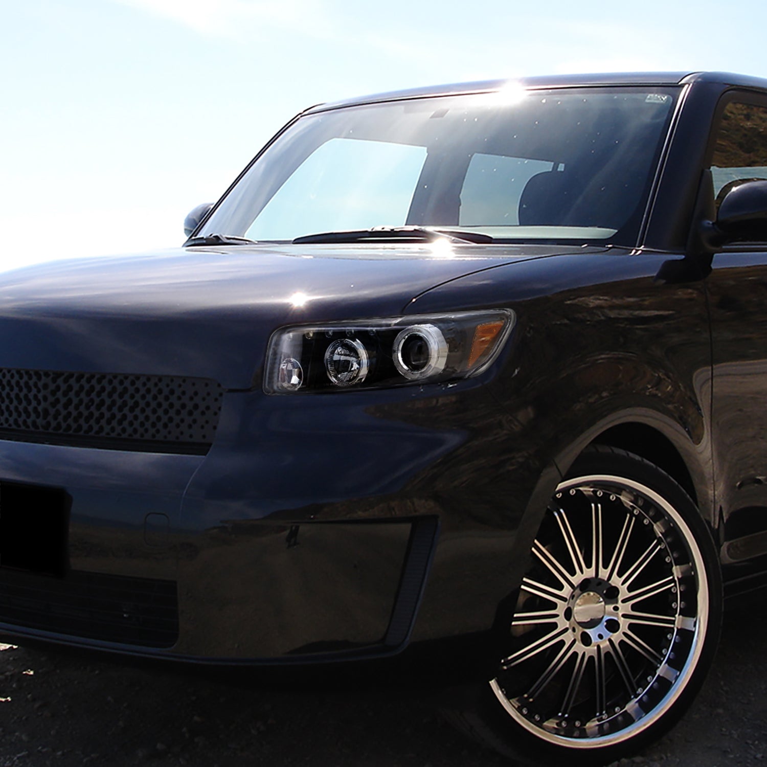2008-2010 Scion xB Single Halo Projector Headlights Matte Black/Clear Lens