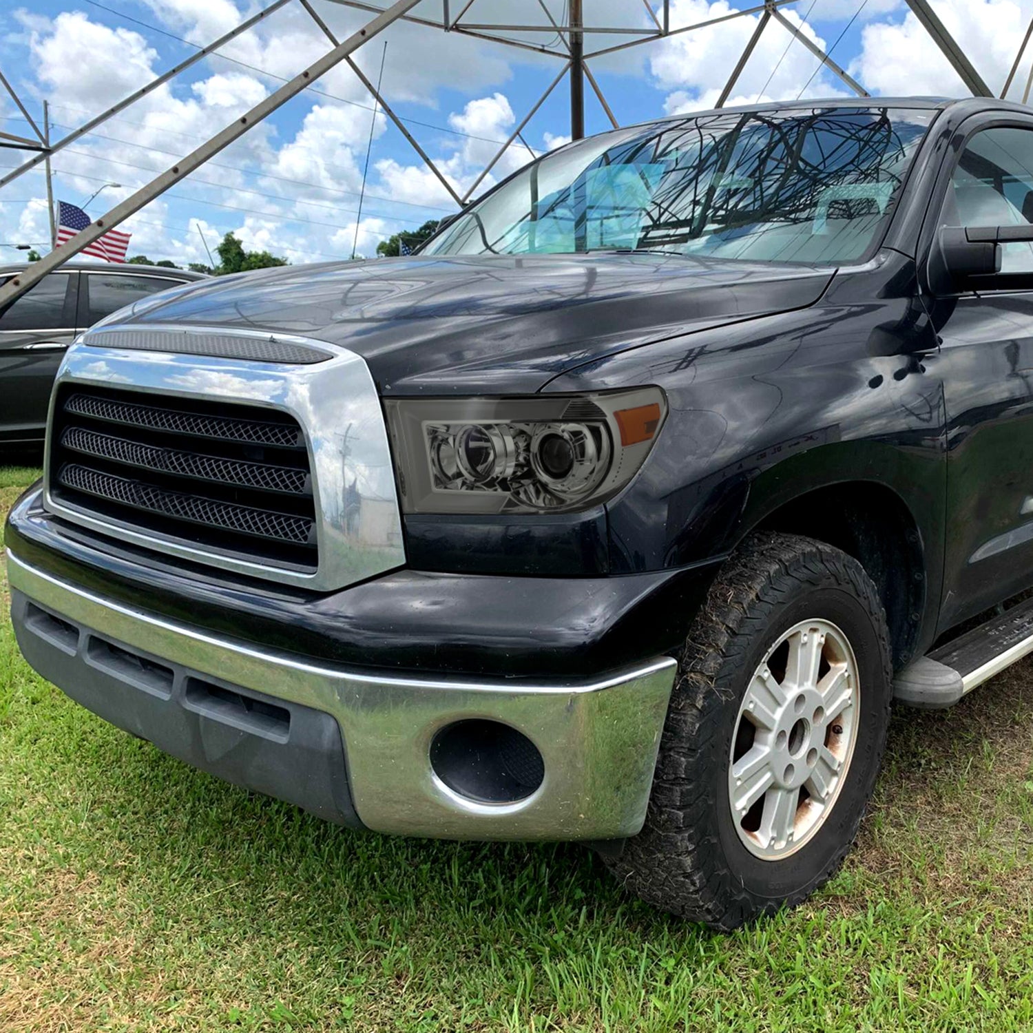 2007-2013 Toyota Tundra/ 08-2017 Sequoia LED CBar Projector Headlights Smoke