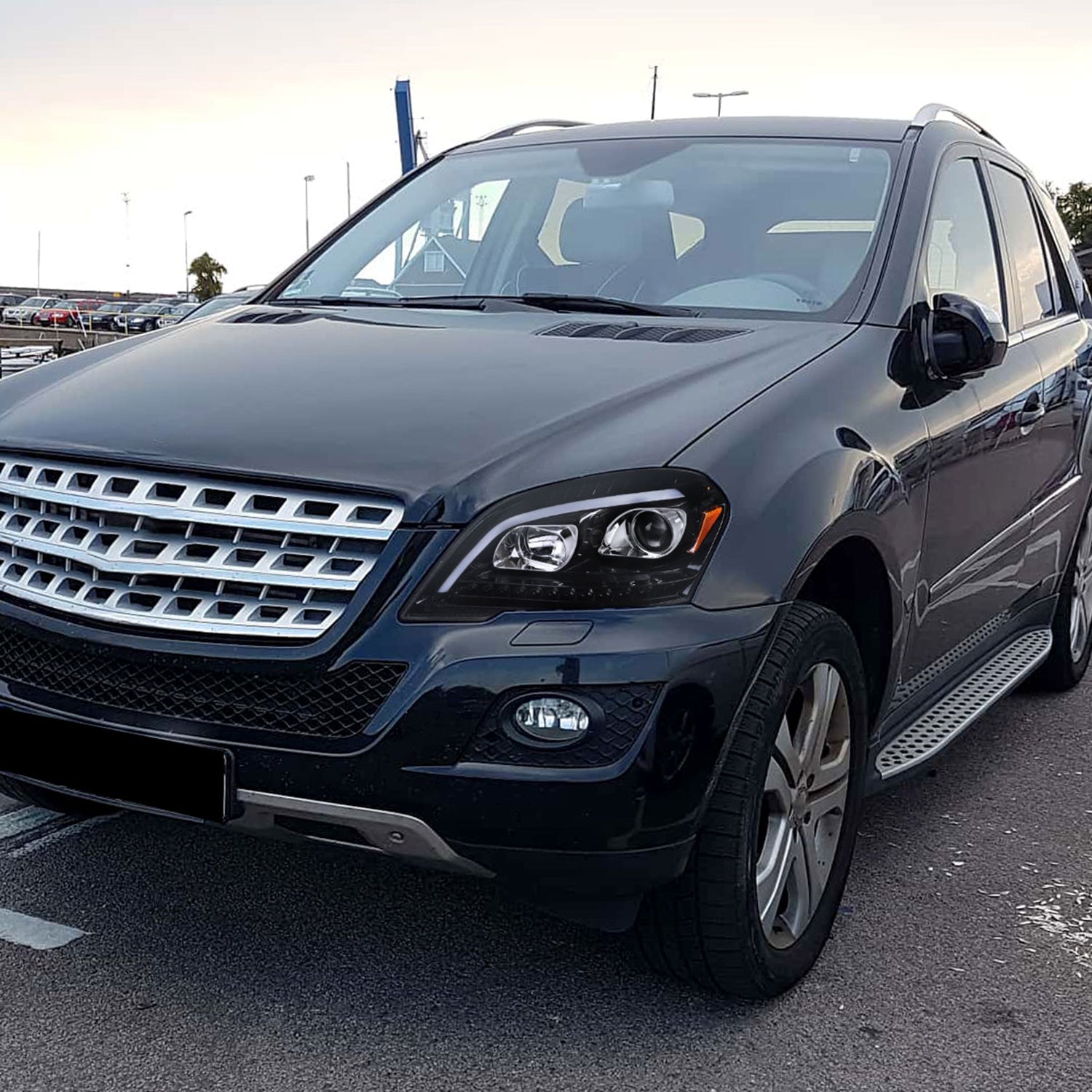 2009-2011 Mercedes Benz W164 ML-Class LED Sequetial Signal Headlights Black