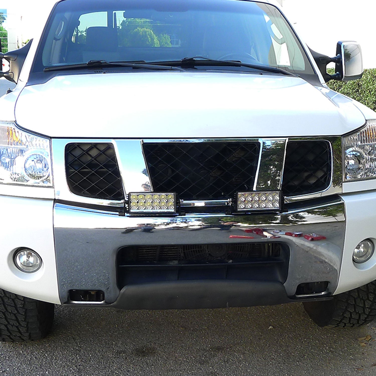 Universal Off Road 6000K Flood Beam 36W 12-LED Fog Light Black Alu Housing/Glass