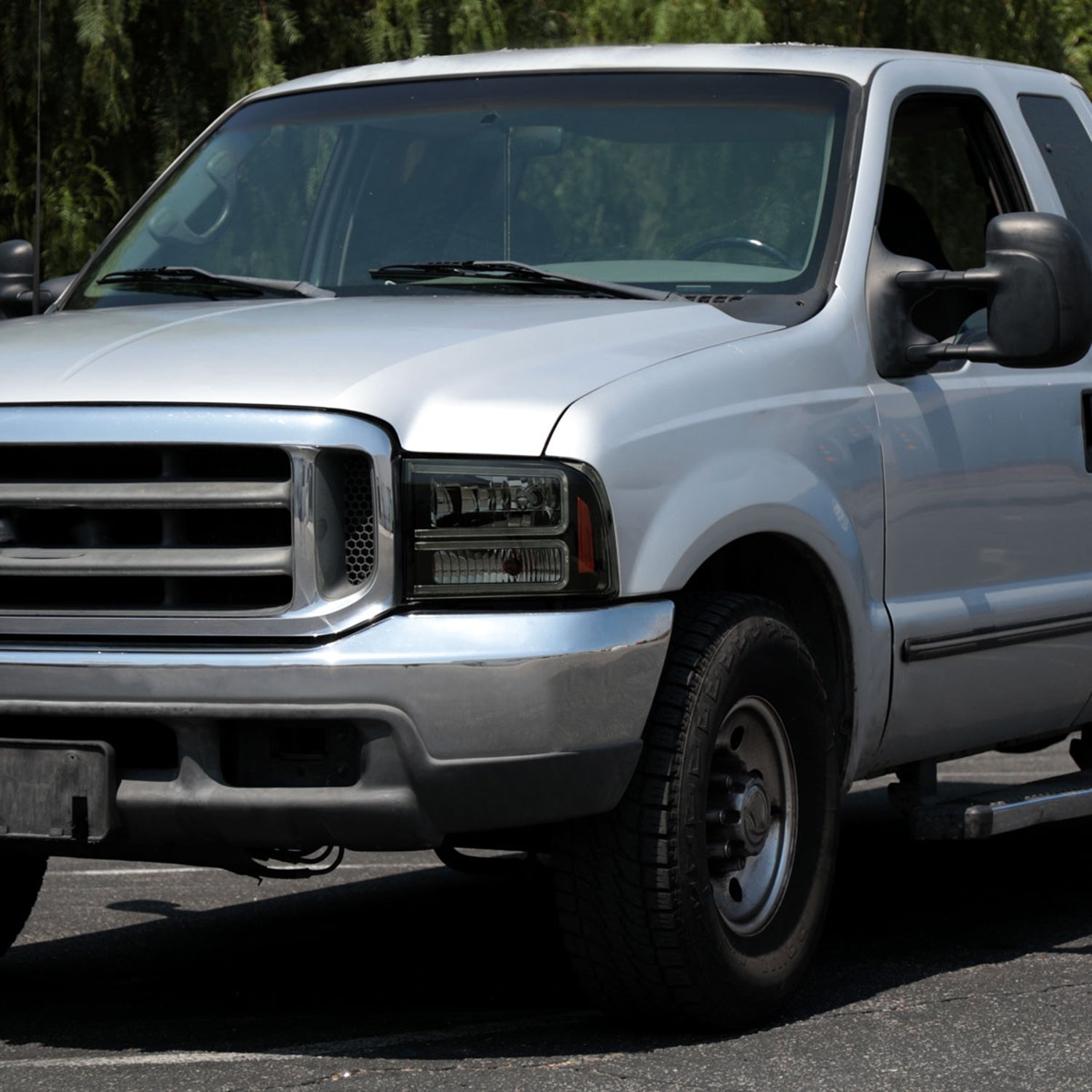 1999-2004 Ford F-250/350/450/550/Excursion Headlights Dual LED C-Bar Jet Black