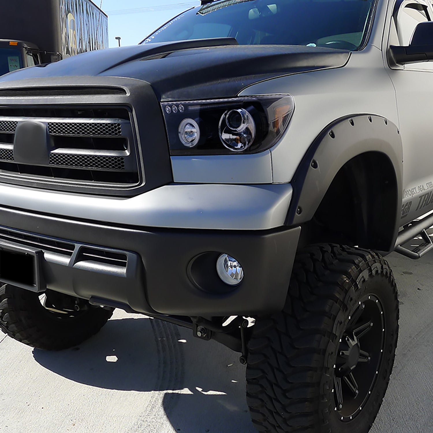 2007-2013 Toyota Tundra/ 08-2017 Sequoia Single Halo Projector Headlights Smoke