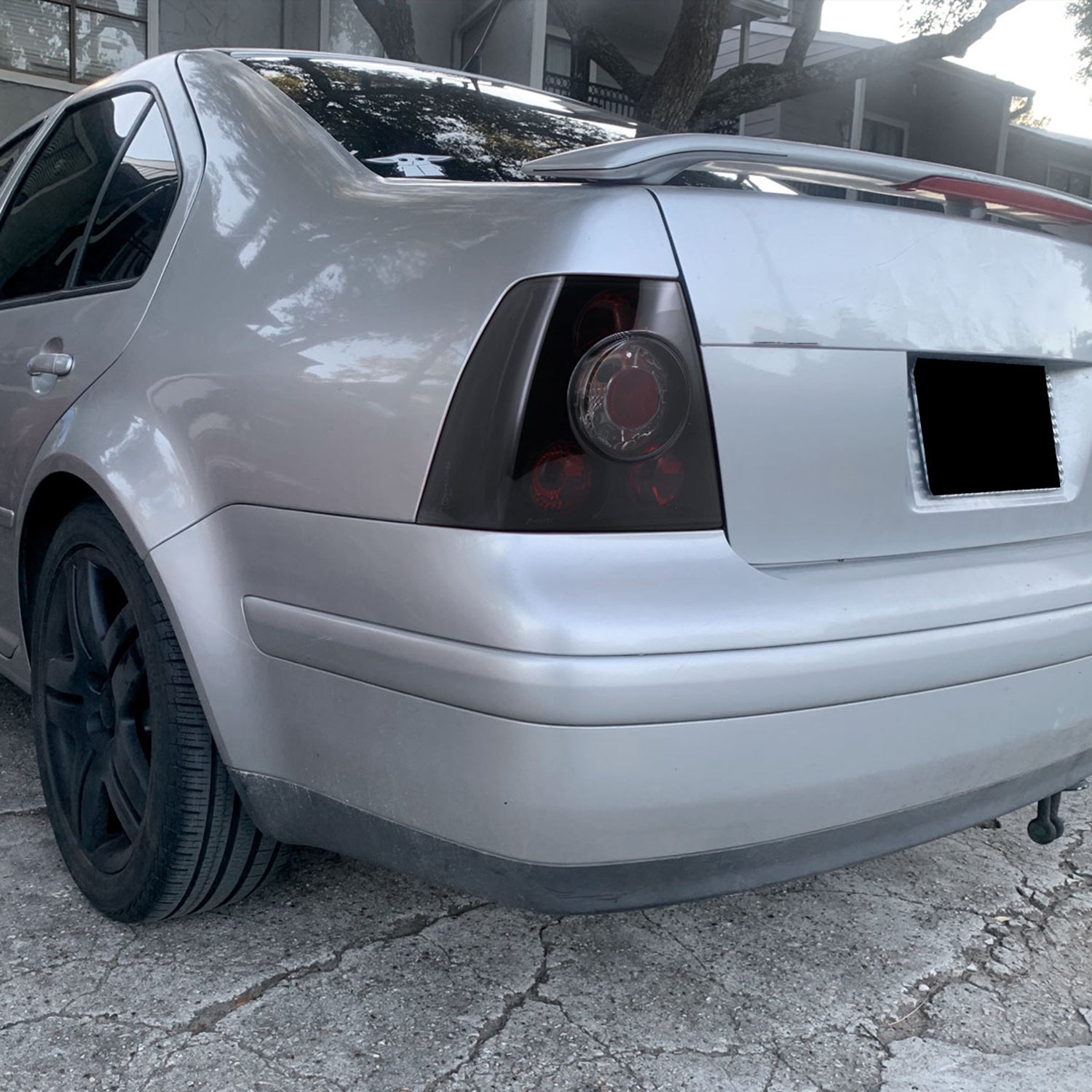 1999-2005 VW Jetta/Bora Mk4 Sedan Tail Lights Glossy Black/Smoke Lens