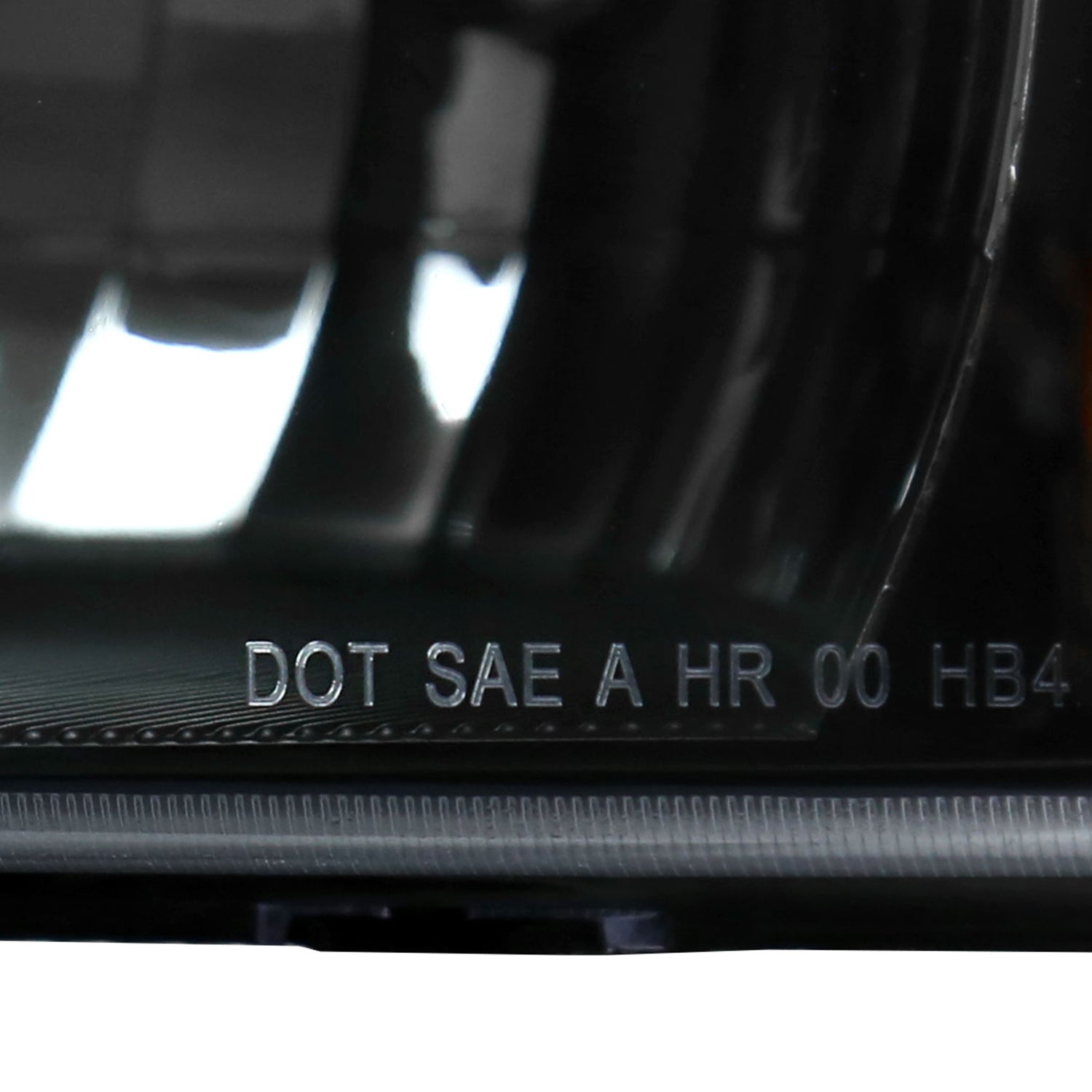 1999-2006 GMC Sierra/Yukon/Yukon XL Headlights Amber Reflector Black