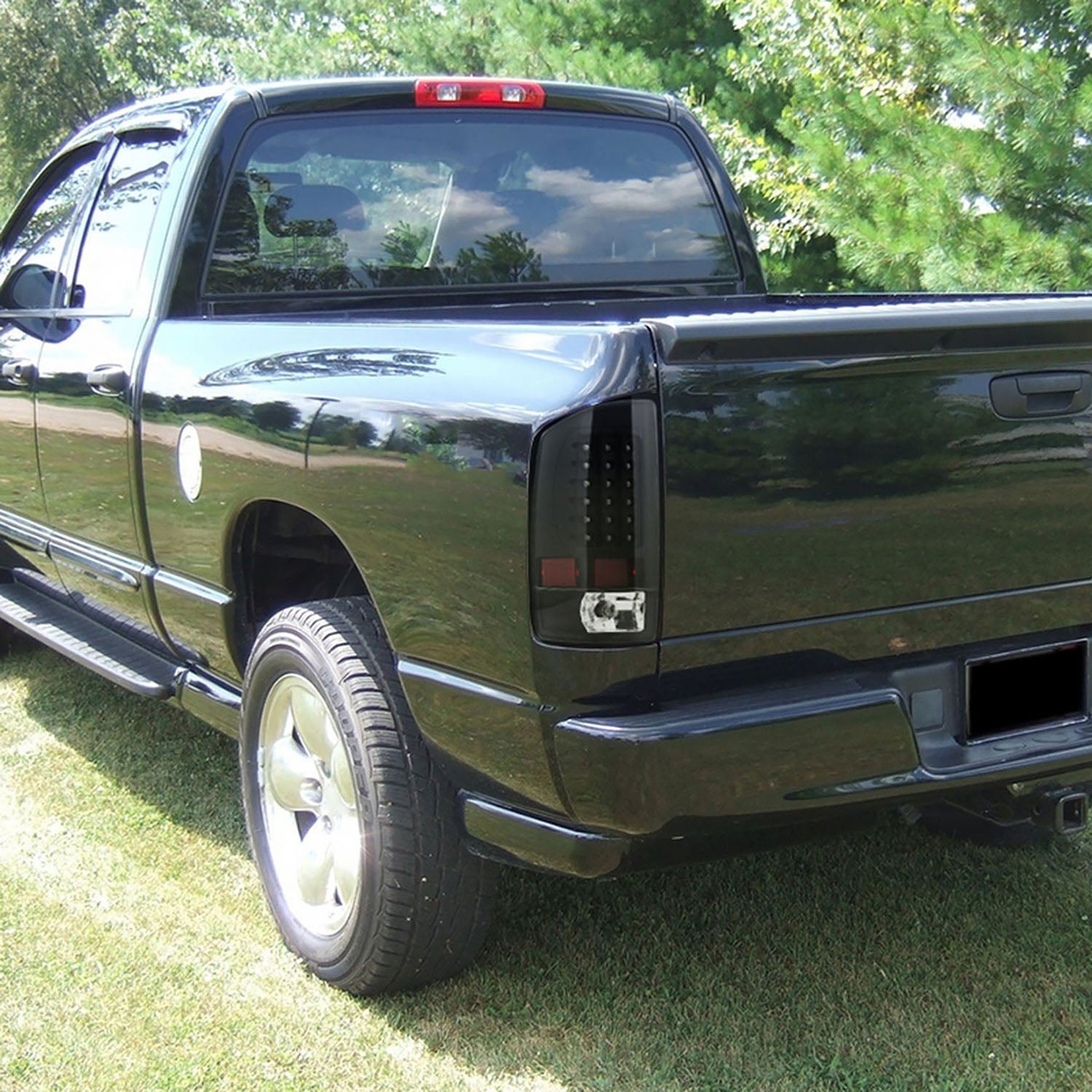 2002-2006 Dodge RAM V2 LED Tail Lights Matte Black Housing/Clear Lens