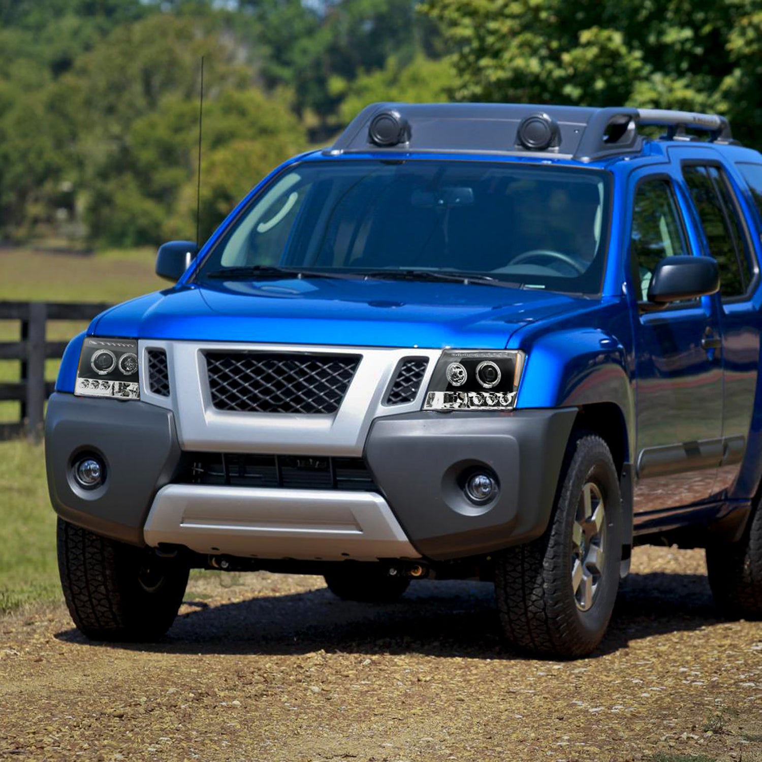 2005-2015 Nissan Xterra Dual Halo Projector Headlights Matte Black/Clear Lens