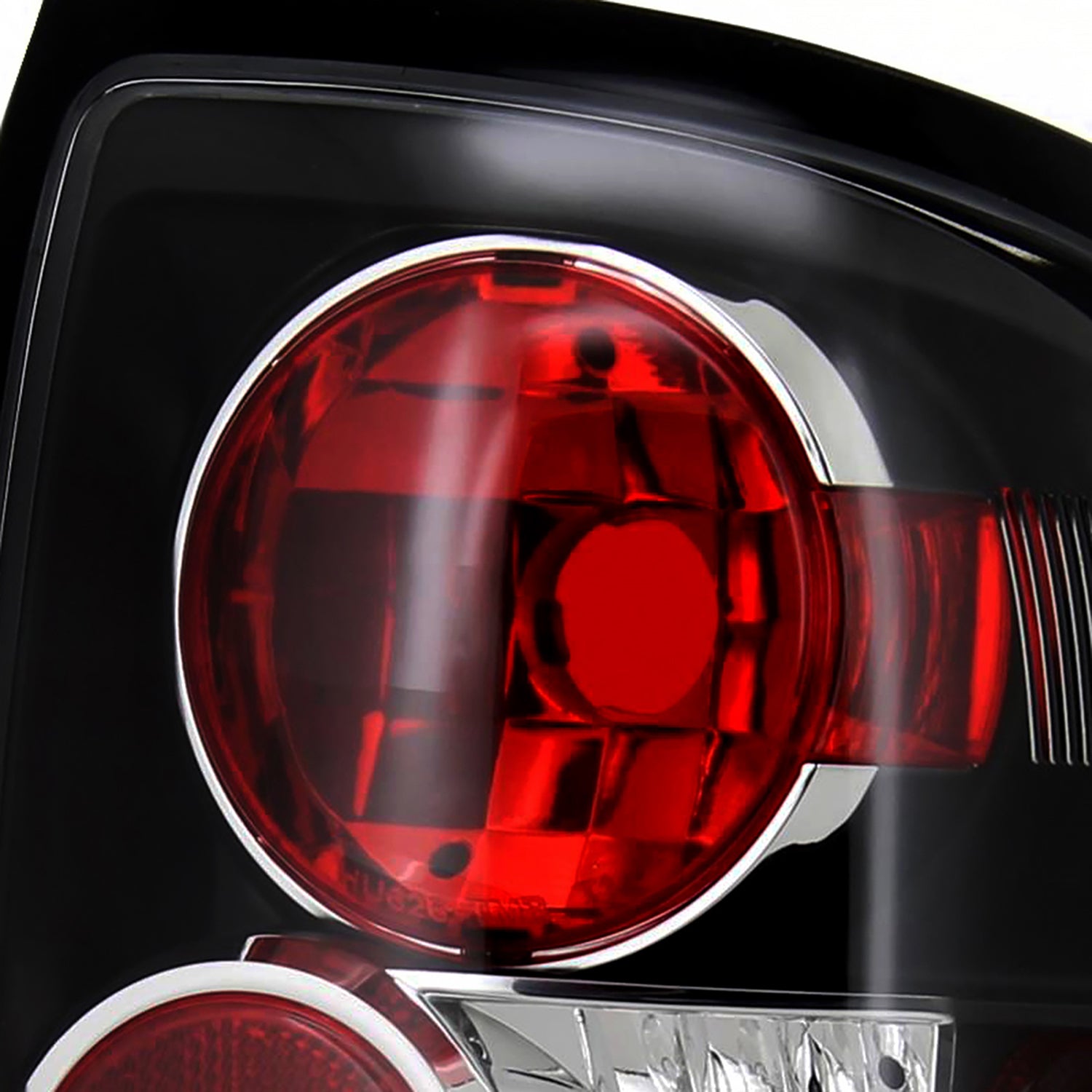 1996-2004 Nisssan Pathfinder/ Infiniti QX4 Tail Lights Matte Black/Clear Lens