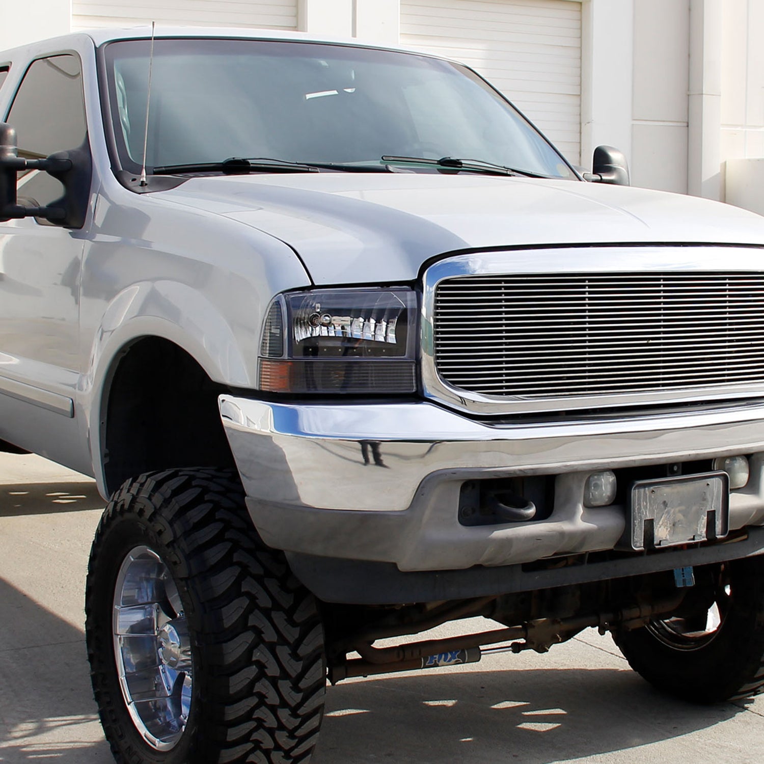 1999-2004 Ford F-250/350/450/550/Excursion Factory Headlights LED Light Black