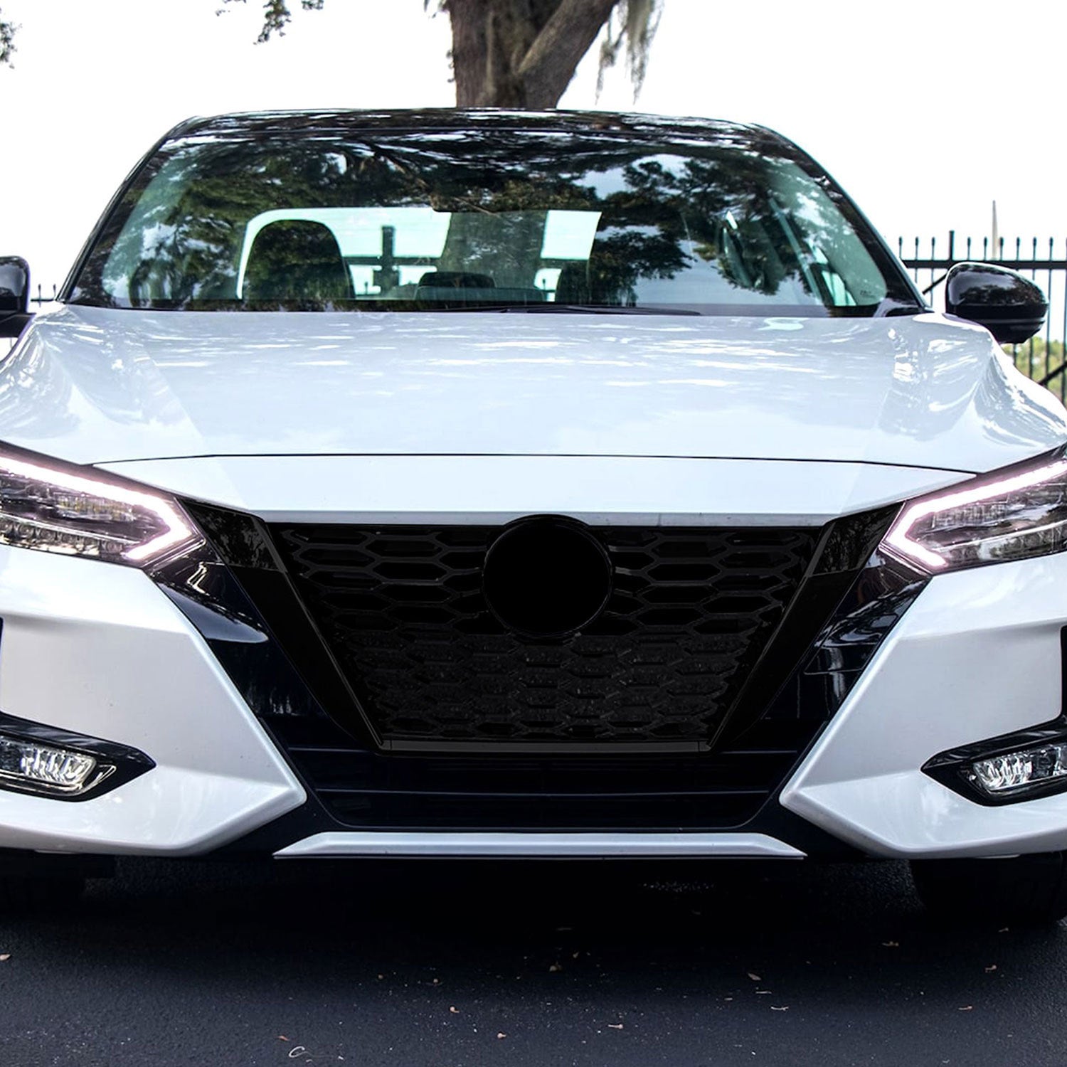 2020-2023 Nissan Sentra Grille Overlay Gloss Black 1Pcs ABS Plastic