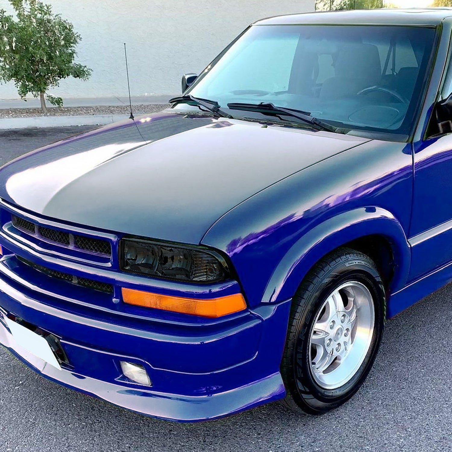 1998-2004 Chevy S10/Blazer Factory Style Headlights Chrome/Smoke Lens