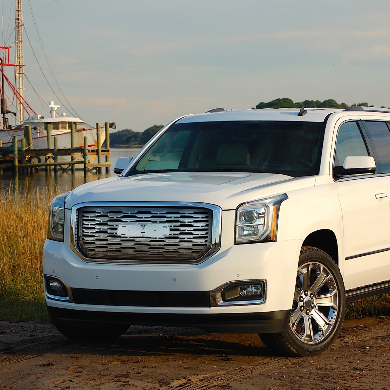 2015-2020 GMC Yukon/Yukon XL Chrome ABS Denali Style Mesh Grille