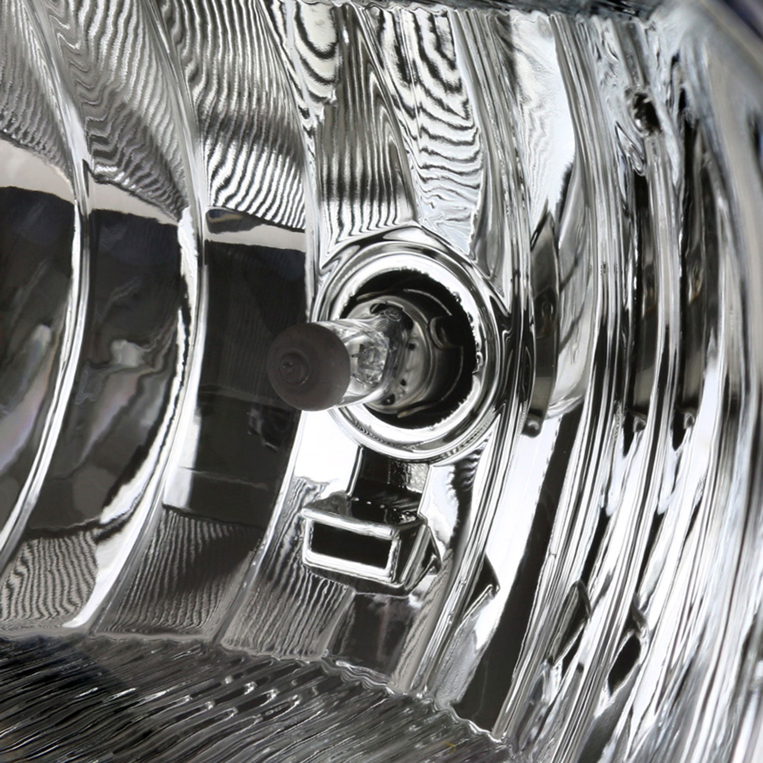 2002-2007 Chevy Silverado/Avalanche H10 Fog Lights Wiring Kit Chrome/Clear