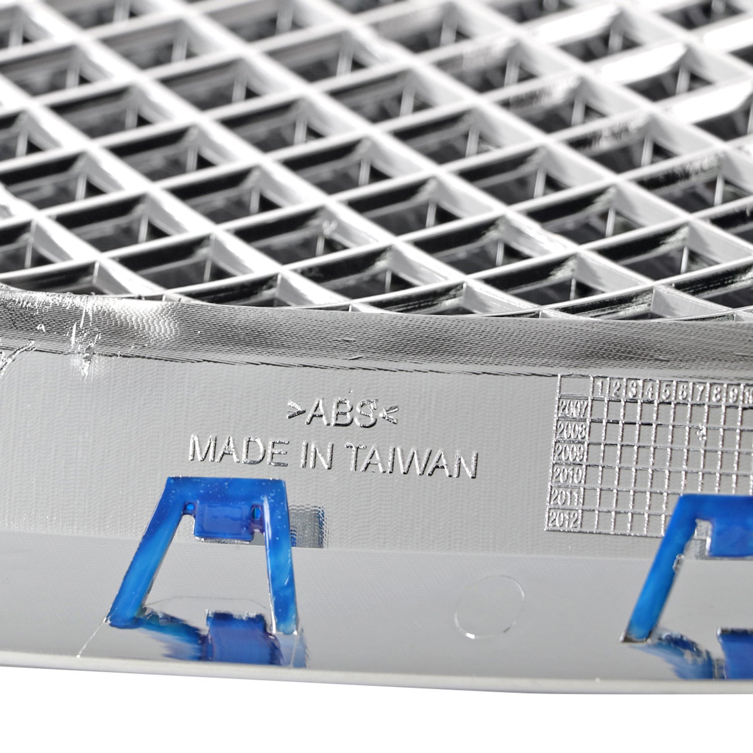 2007-2012 GMC Acadia Chrome ABS Mesh Grille