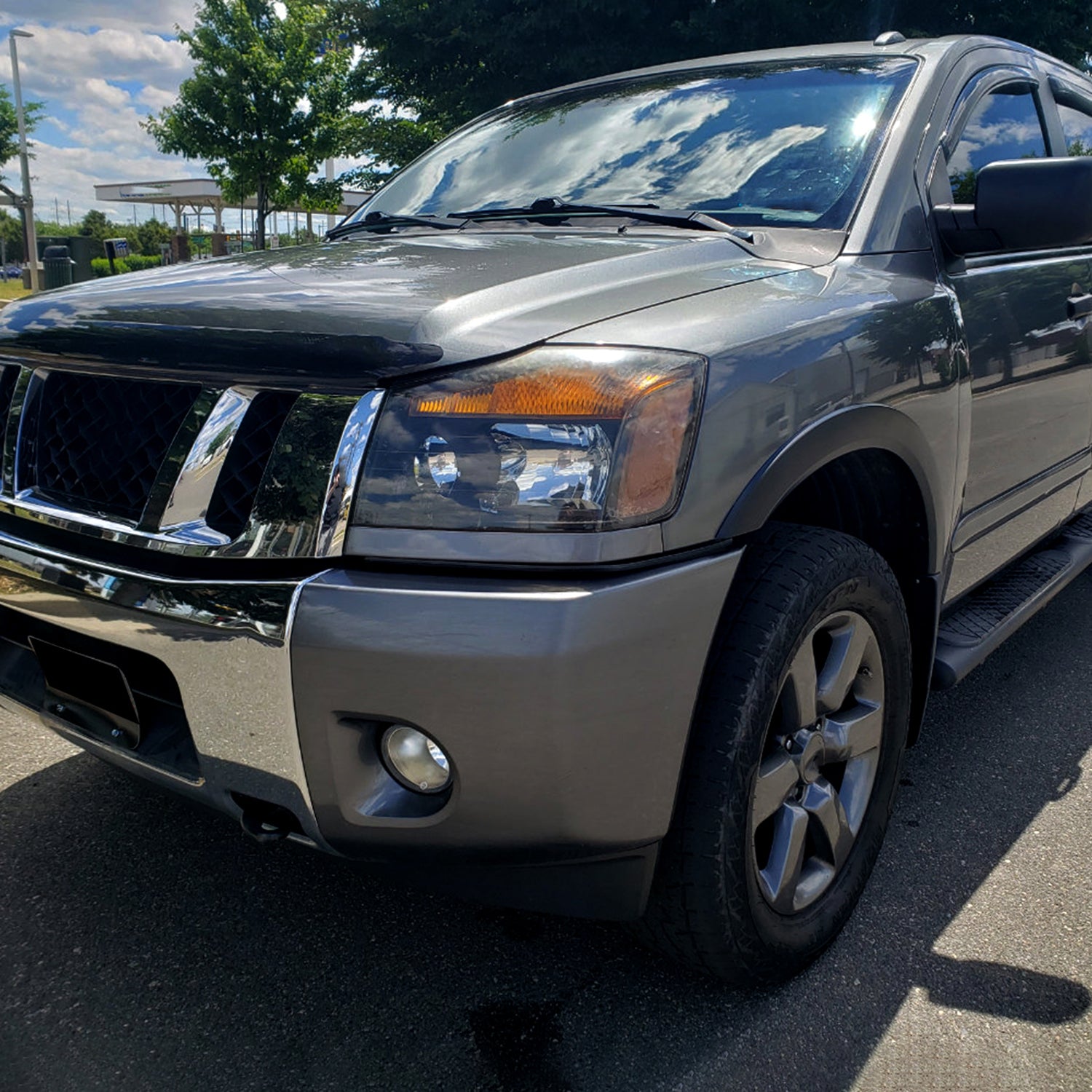 2004-2015 Nissan Titan/ 04-2007 Armada Factory Headlights Amber Reflectors Black