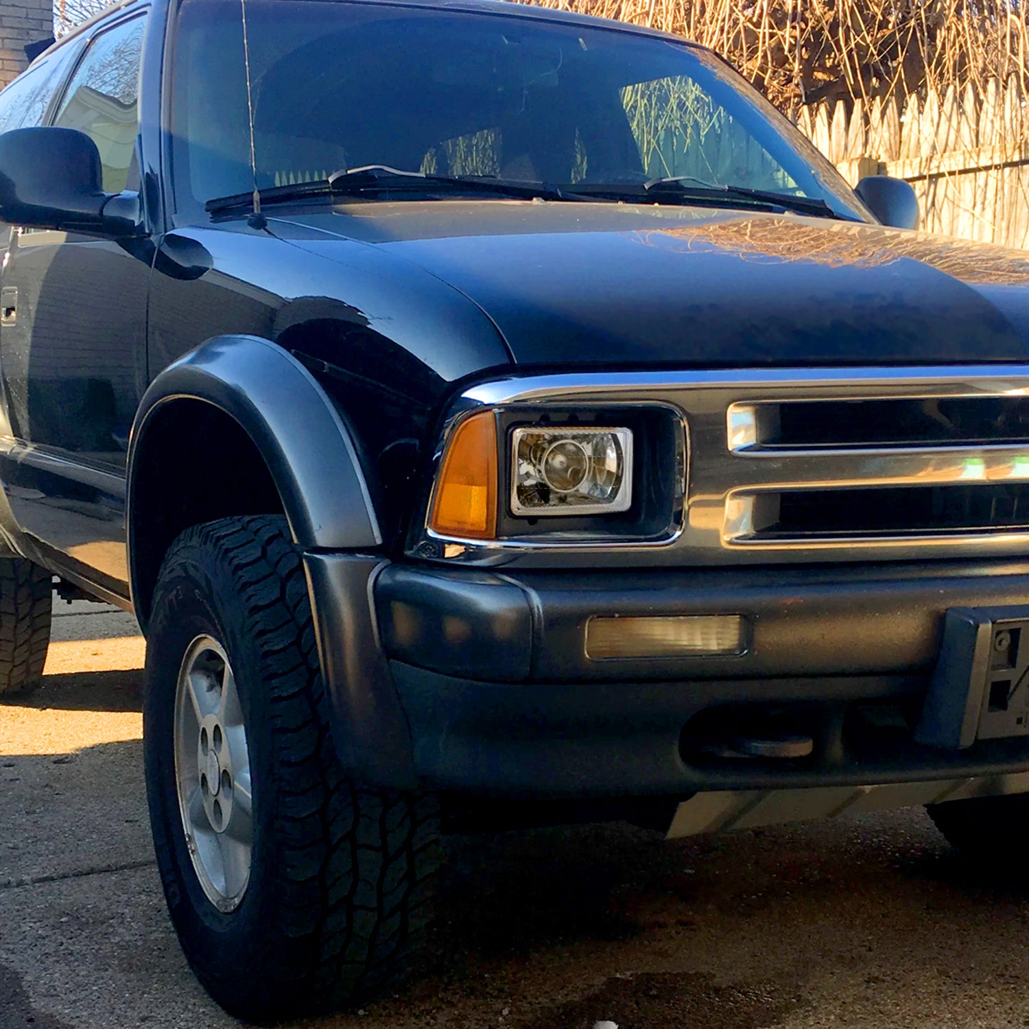 Universal 4"x6" H4 Projector Headlights Chrome Housing/Glass Lens