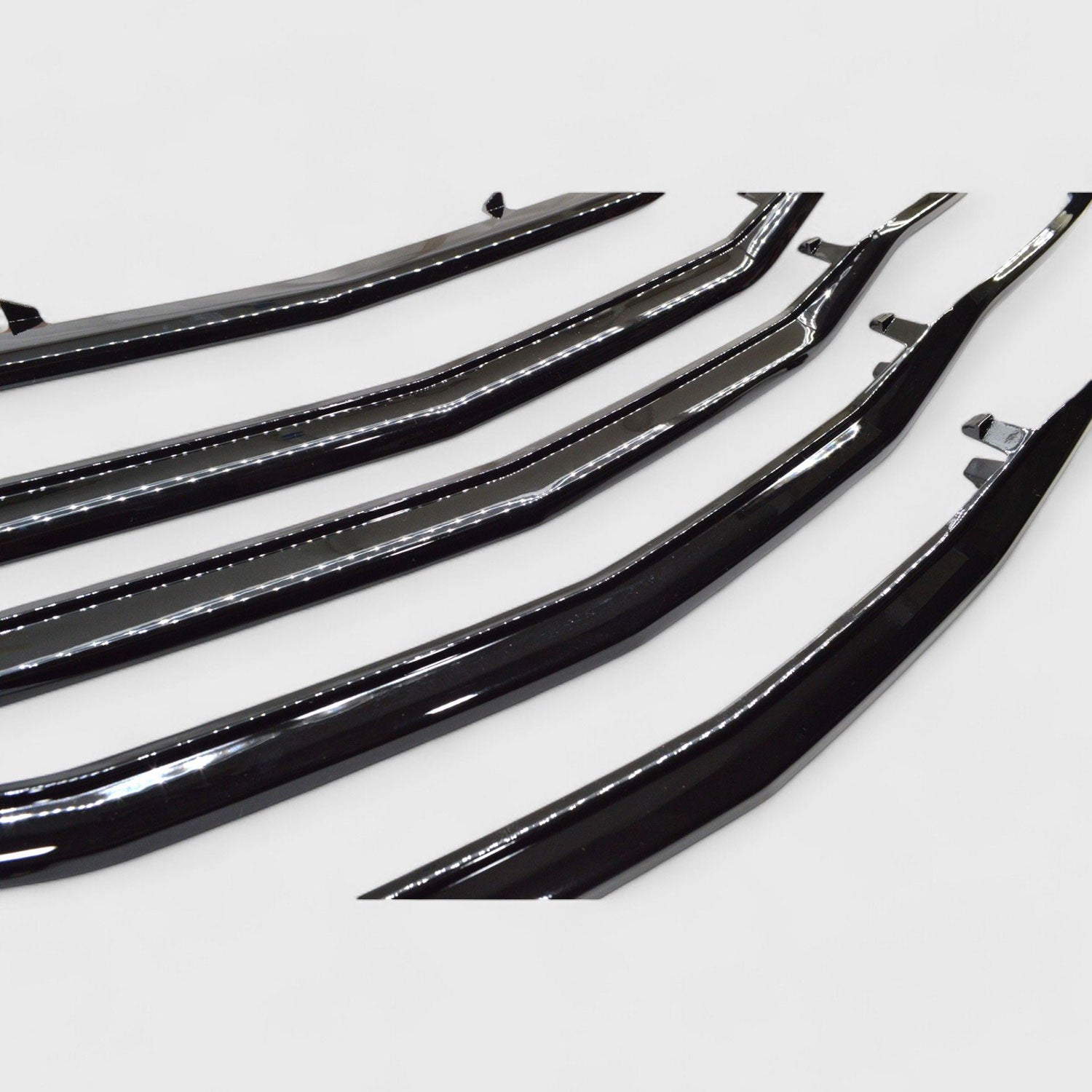 2016-2025 Chevrolet Malibu Grille Overlay Gloss Black 5Pcs ABS Plastic