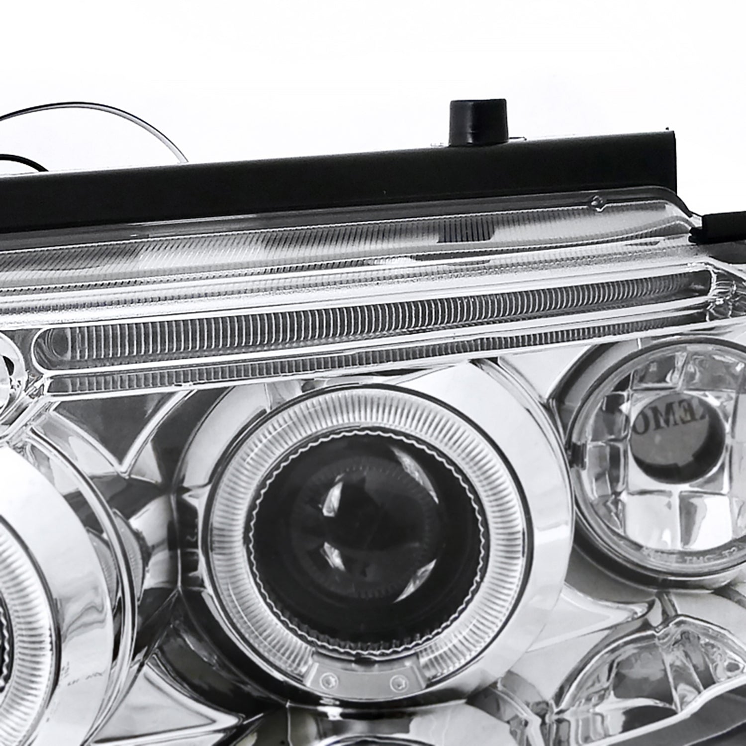 1997-2000 VW Passat Dual Halo Projector Headlights Chrome/Clear Lens