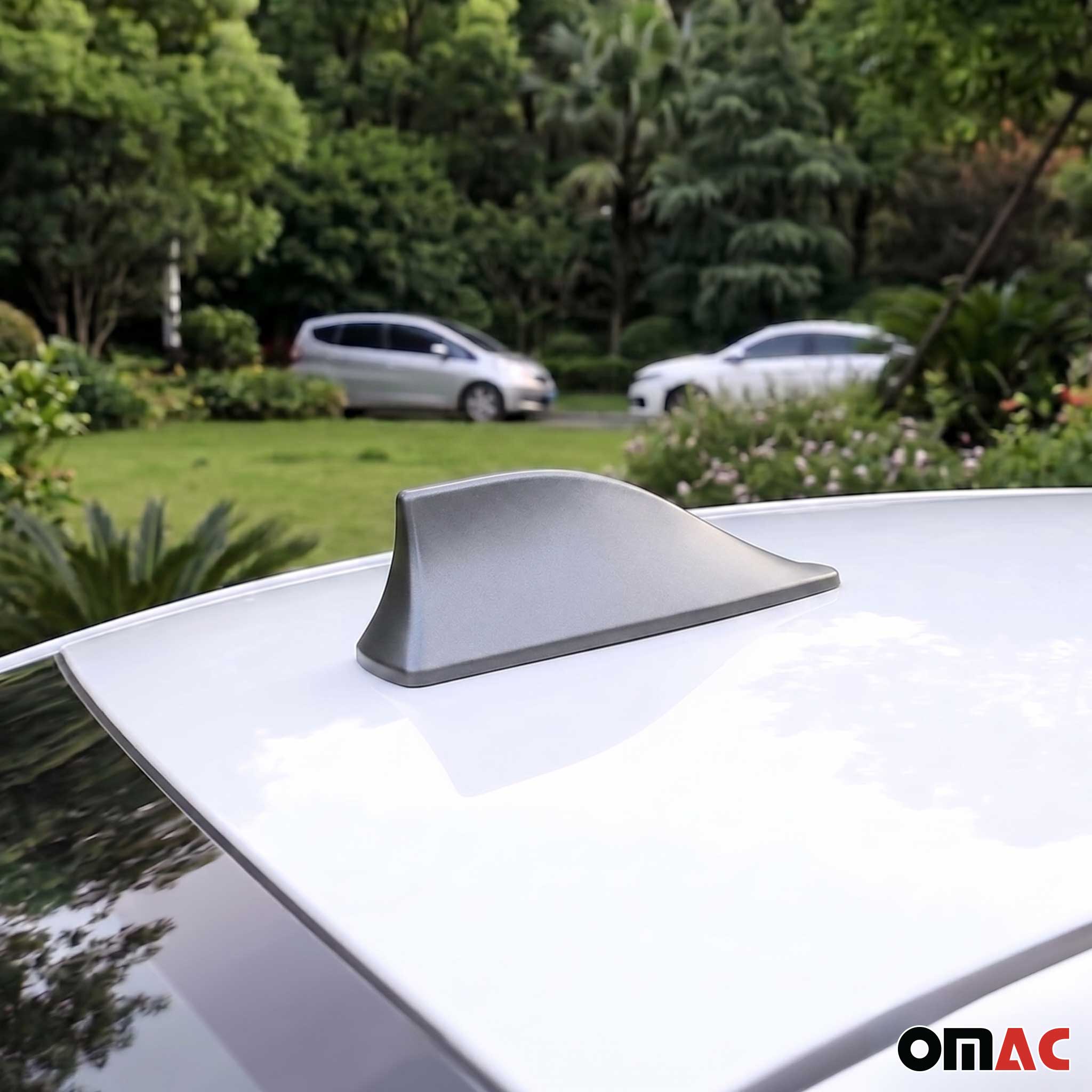 Mercedes Car Shark Fin Antenna Roof Radio AM/FM Signal Dark Grey