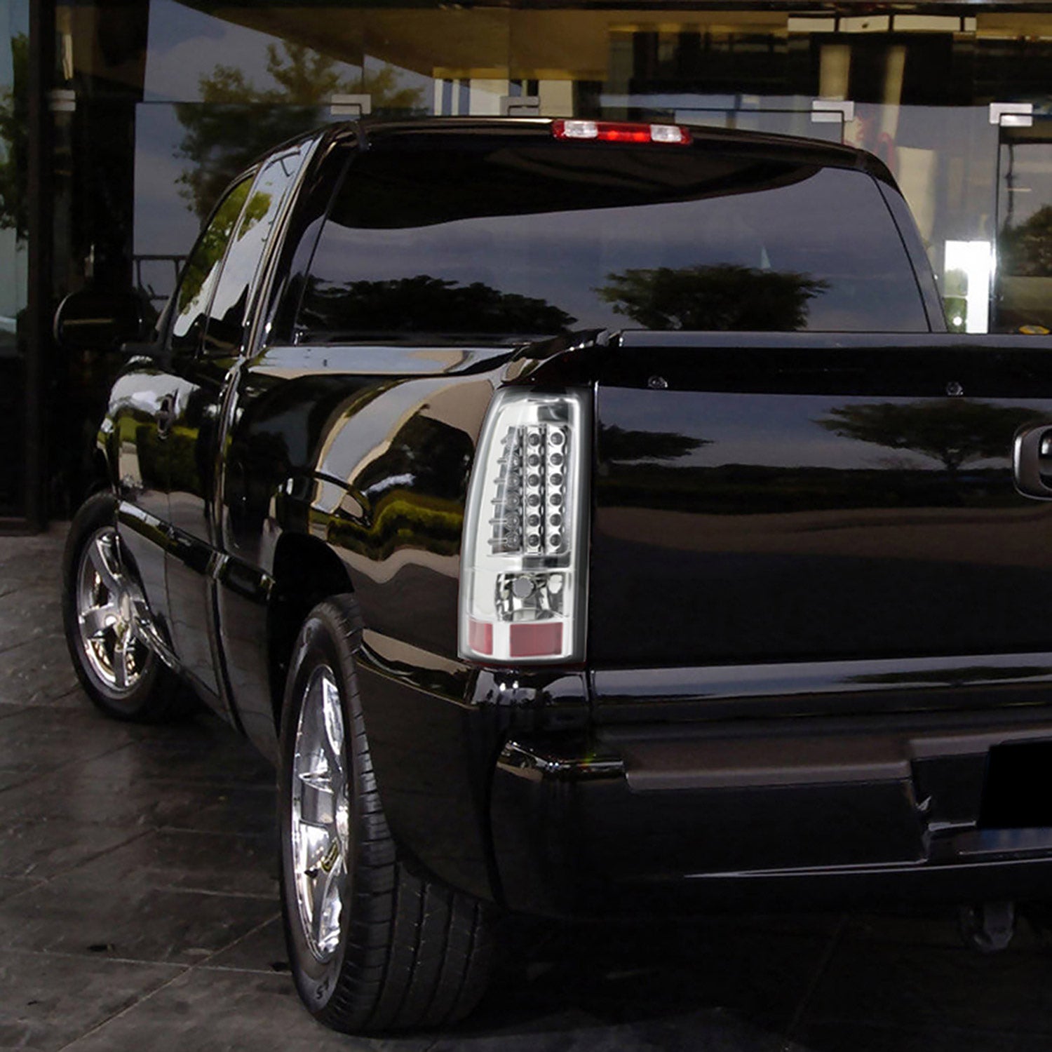 2003-2006 Chevrolet Silverado LED Tail Lights Chrome Housing/Clear Lens