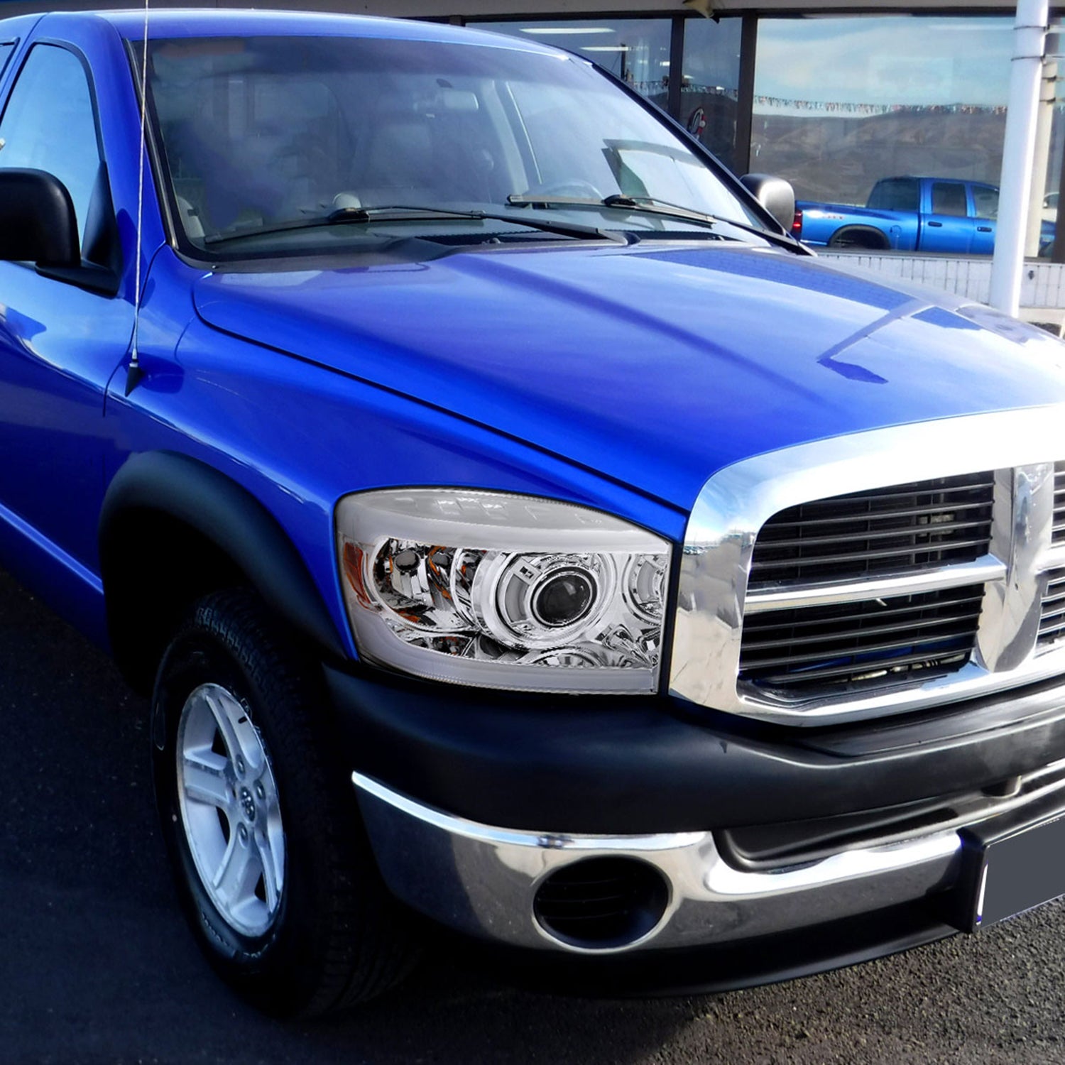 2006-2008 Dodge RAM 1500/ 06-2009 Dodge RAM 2500/3500 LED Tube Headlights Chrome