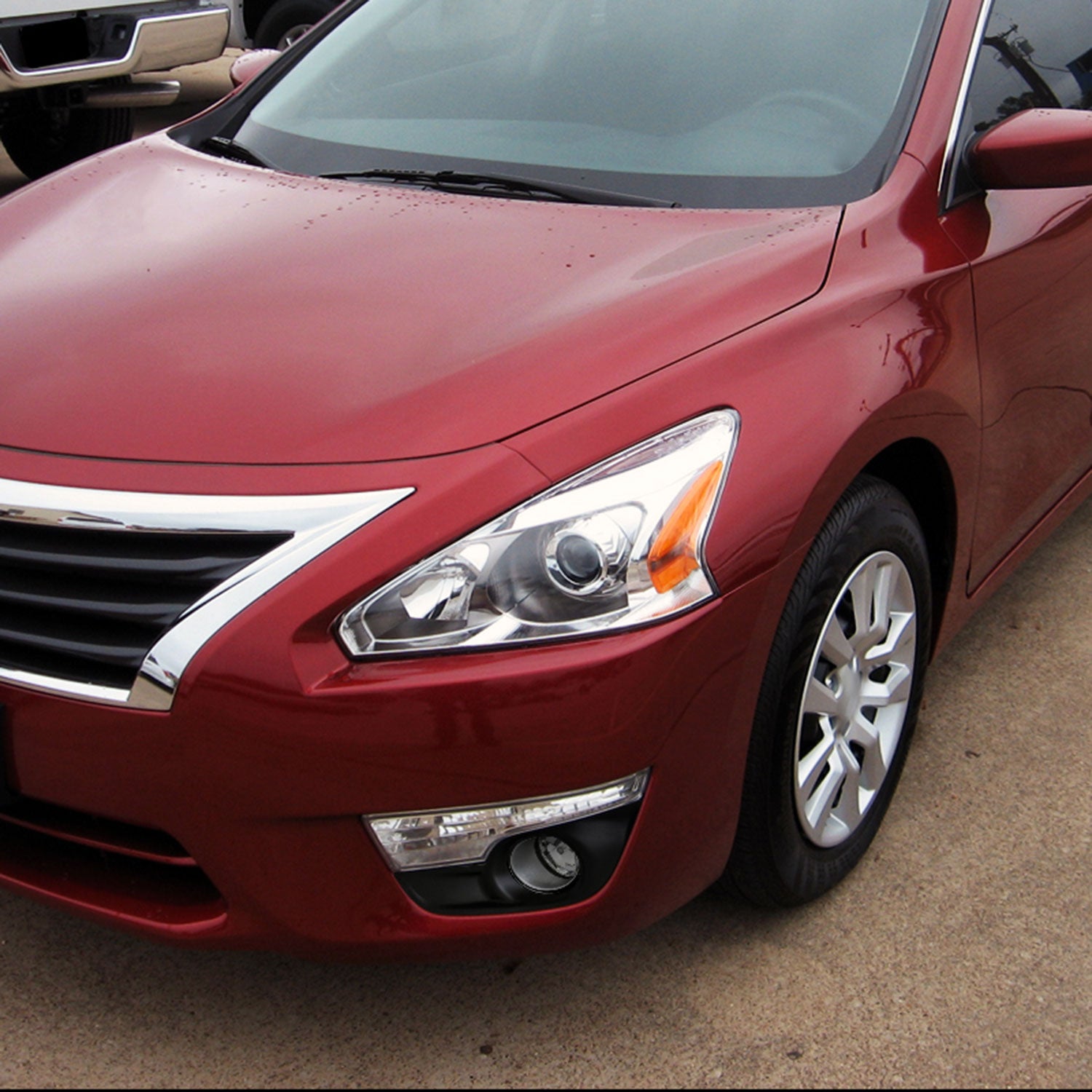 2013-2015 Nissan Altima Sedan H11 Fog Lights Kit Chrome Housing/Clear Lens