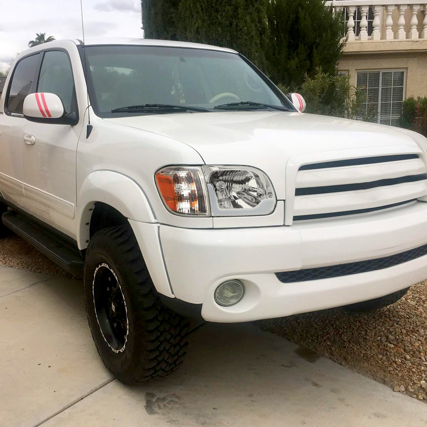 2005-2006 Toyota Tundra/Sequoia LED Bar Factory Headlights Corner Lamps Chrome