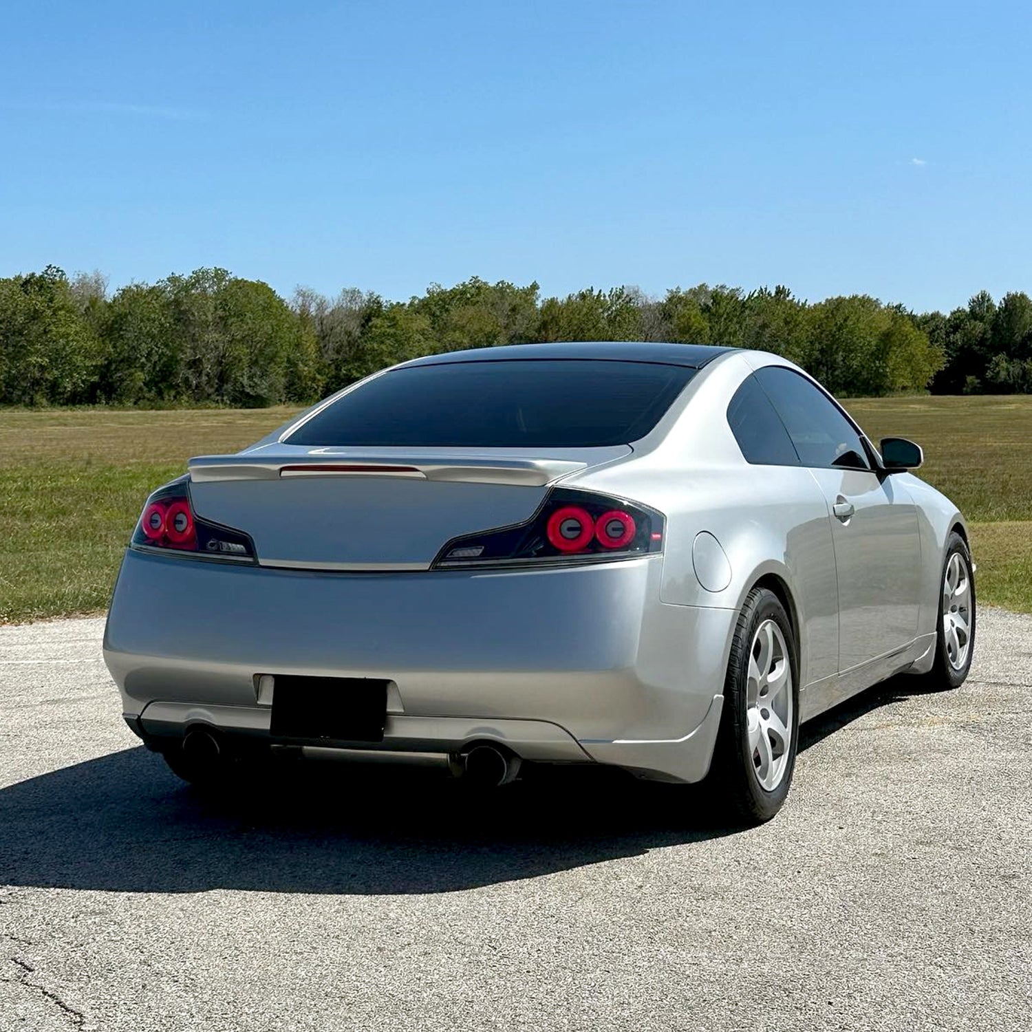 2003-2007 Infiniti G35 Coupe Red LED Halo Signal Tail Lights Glossy Black