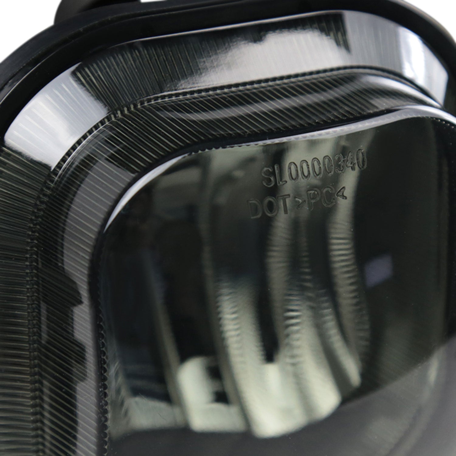 2005-2007 Ford F-250/F-350/Excursion H10 Fog Lights Chrome/Smoke Lens